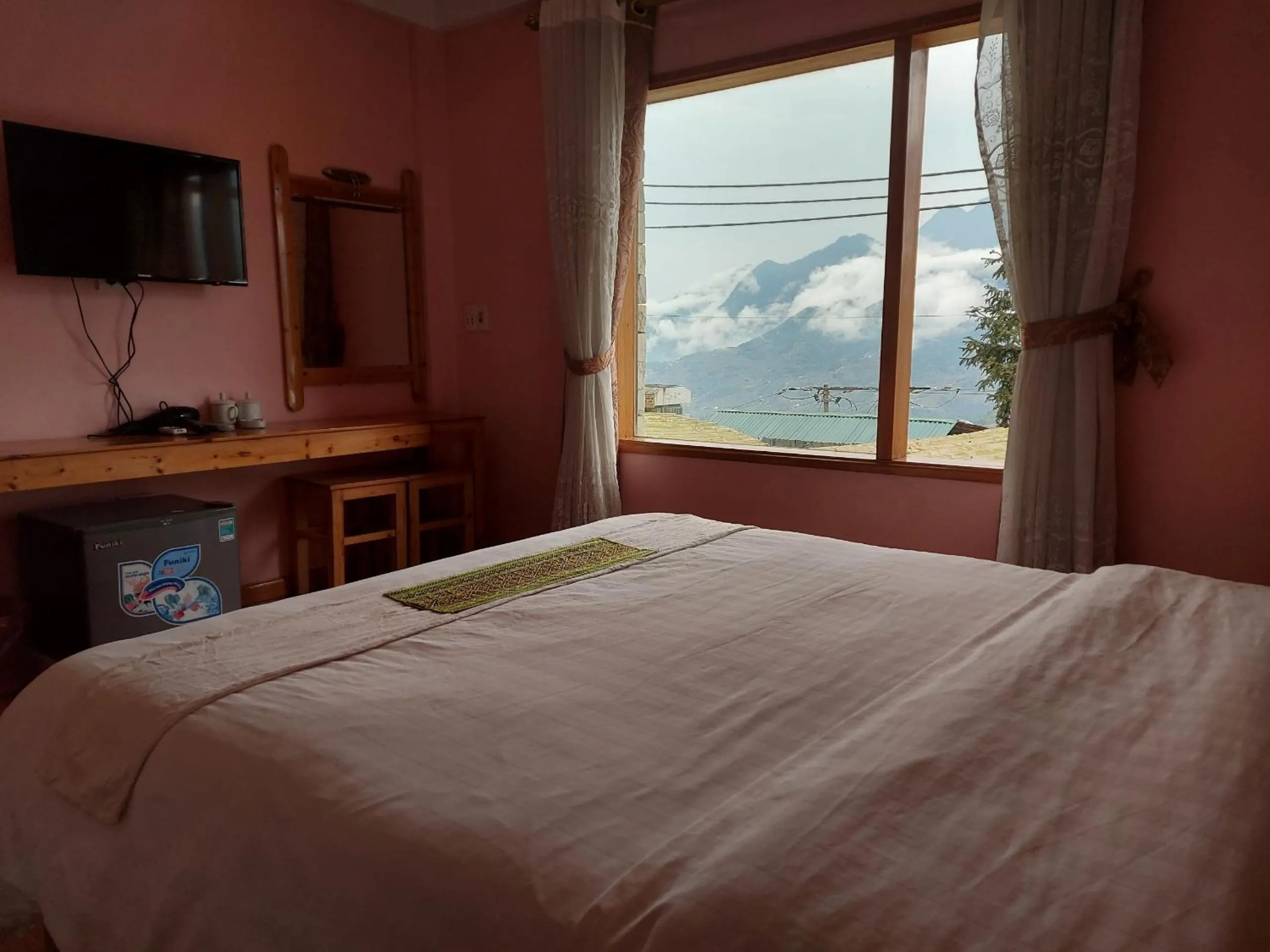 Bed in Sapa Scenery Hotel