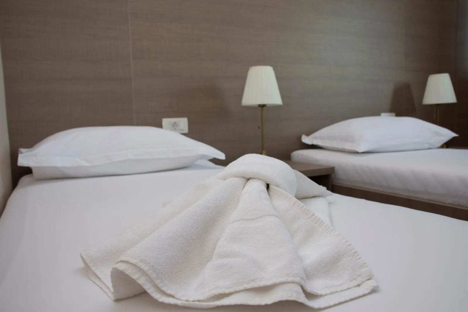 Bed in Hotel Narenta