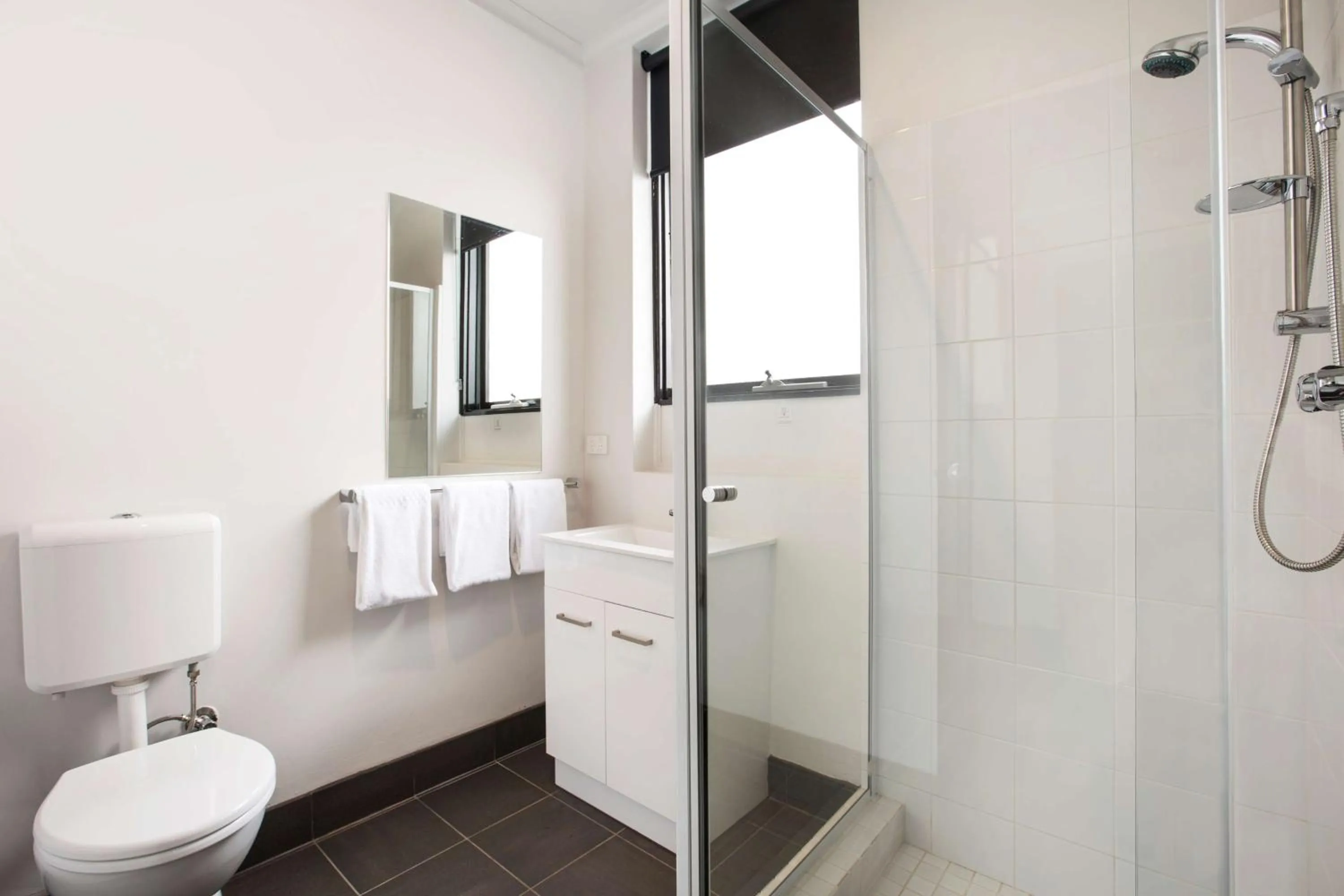 Bathroom in Nightcap at St Albans Hotel