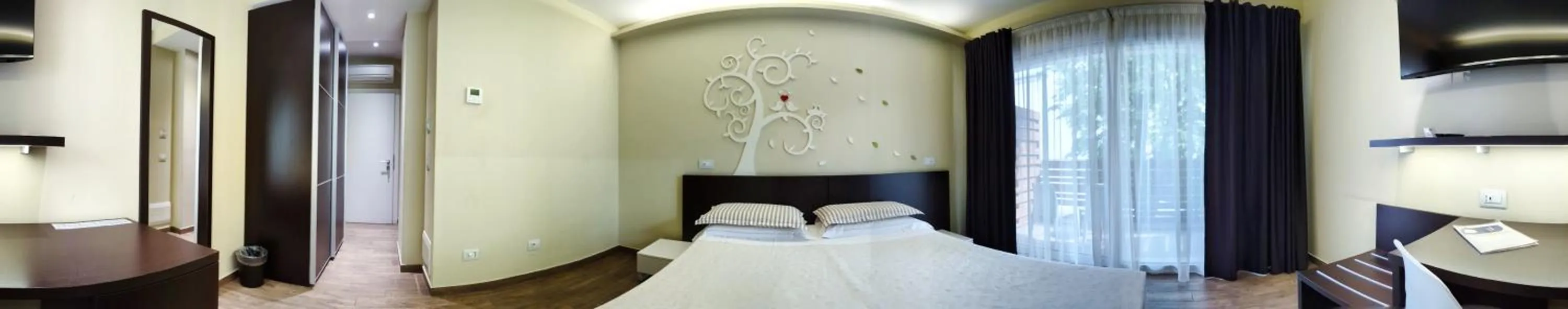 Photo of the whole room, Bed in Locanda Dogana