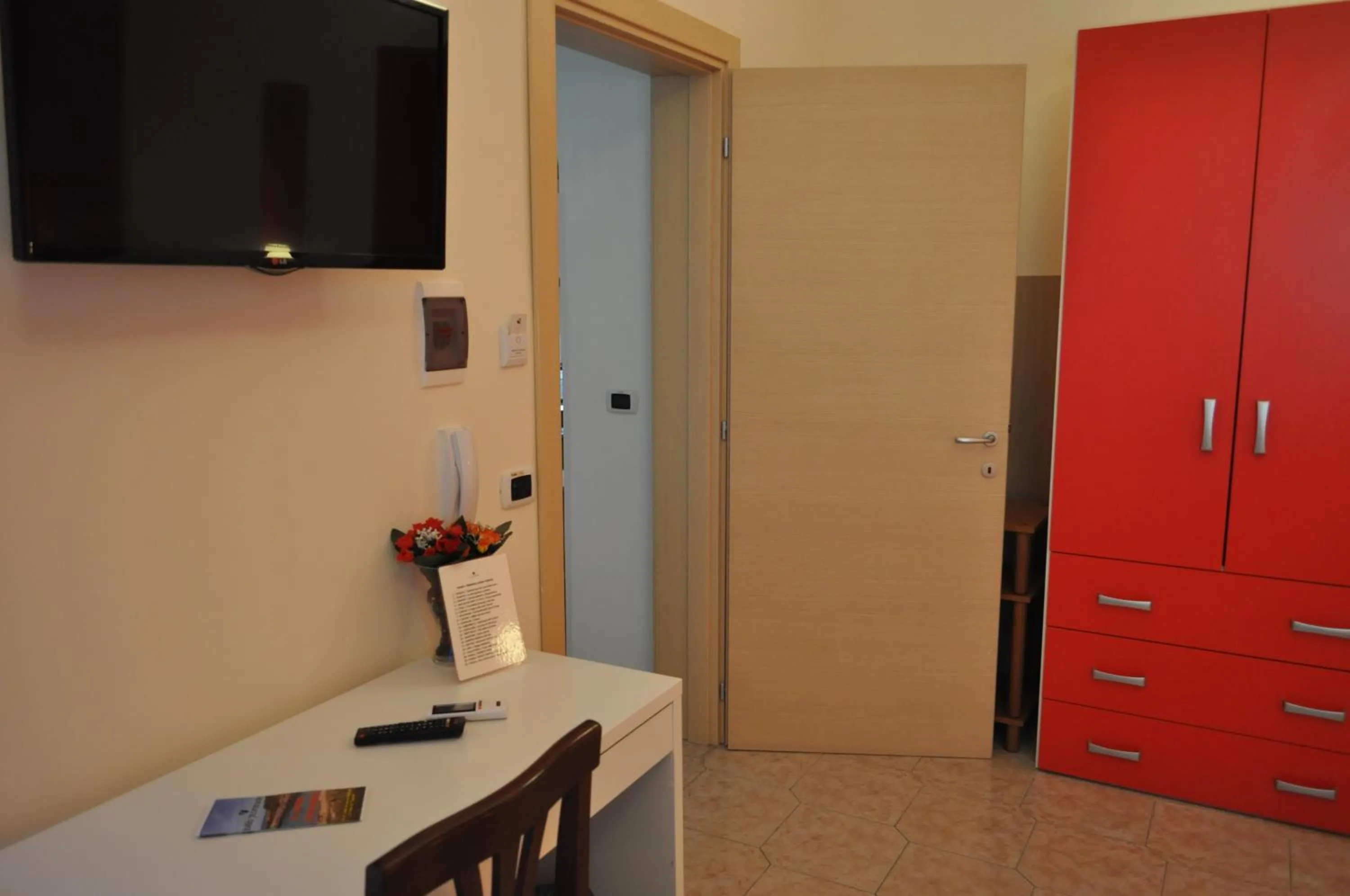 TV and multimedia in 7 Contrade