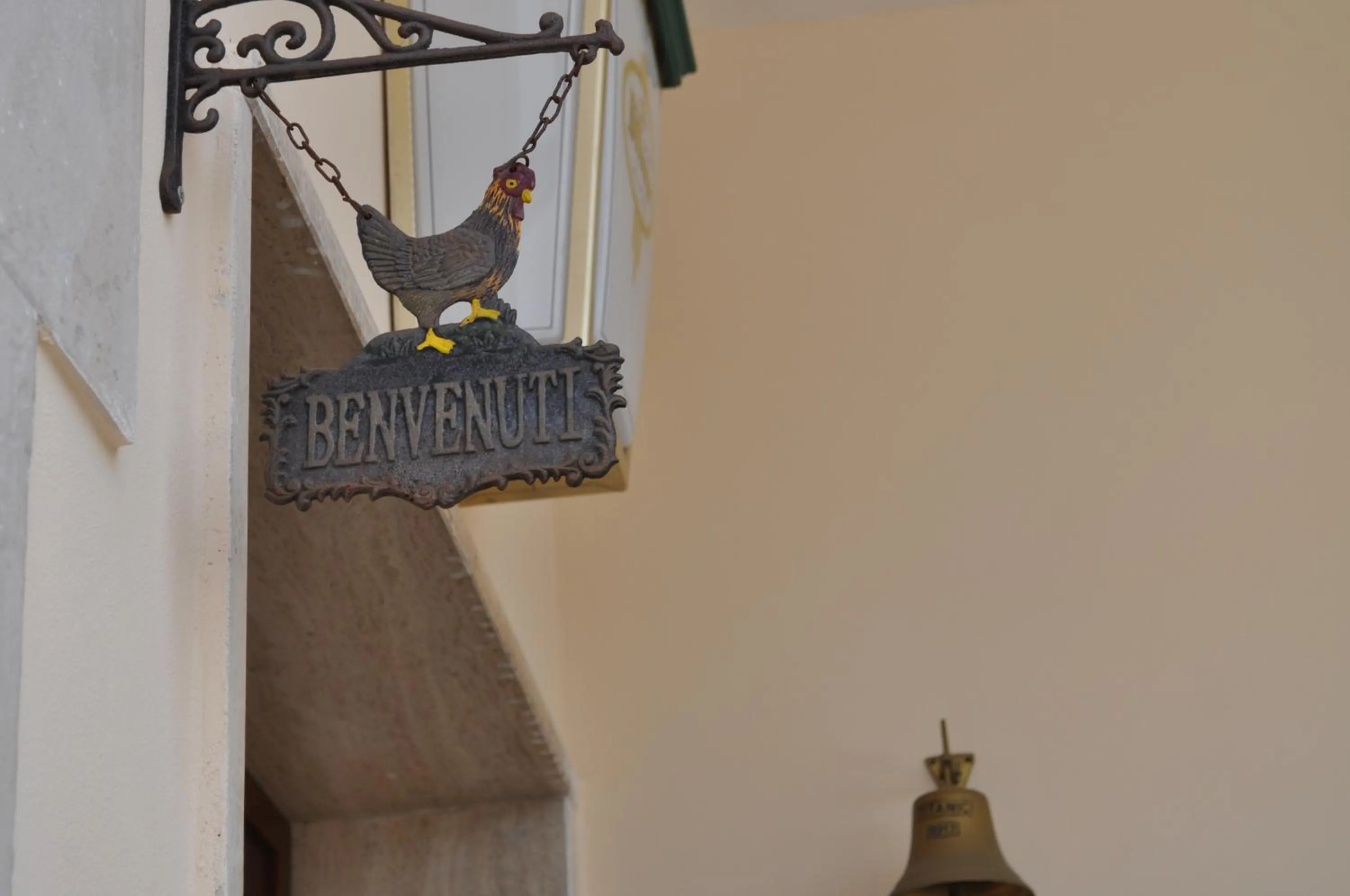 Decorative detail in 7 Contrade