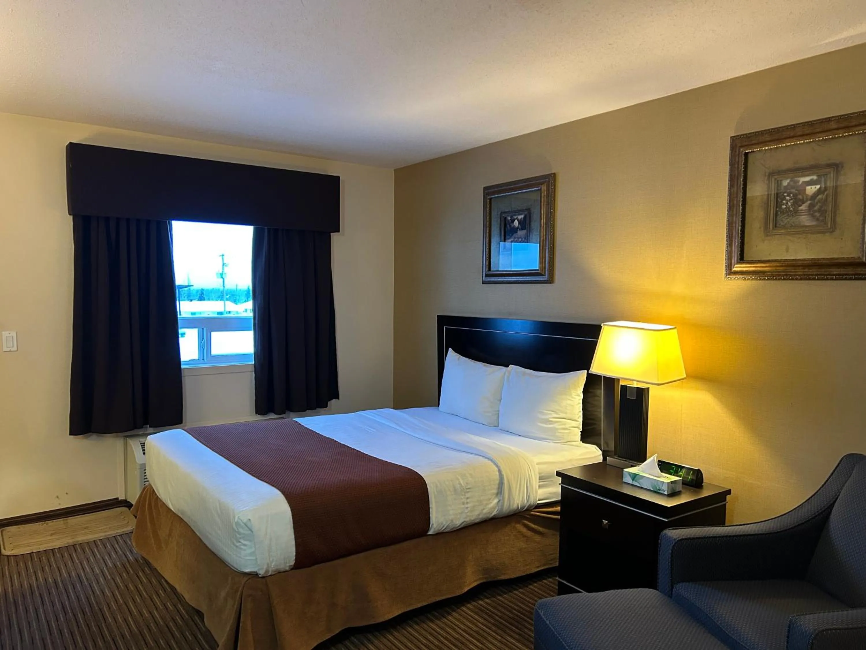 Bed in Travelodge by Wyndham Valleyview AB