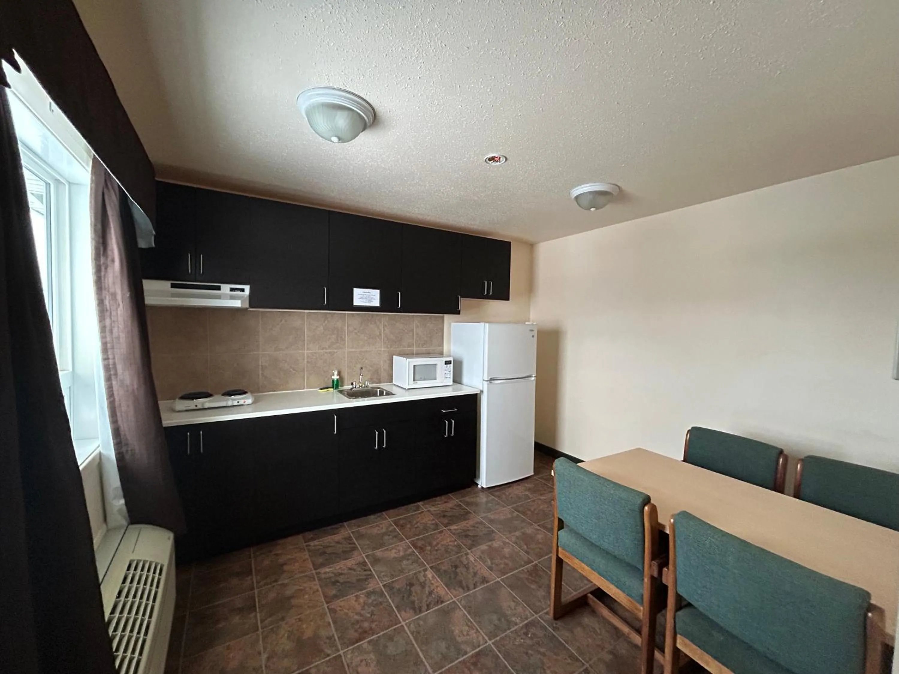 Travelodge by Wyndham Valleyview AB