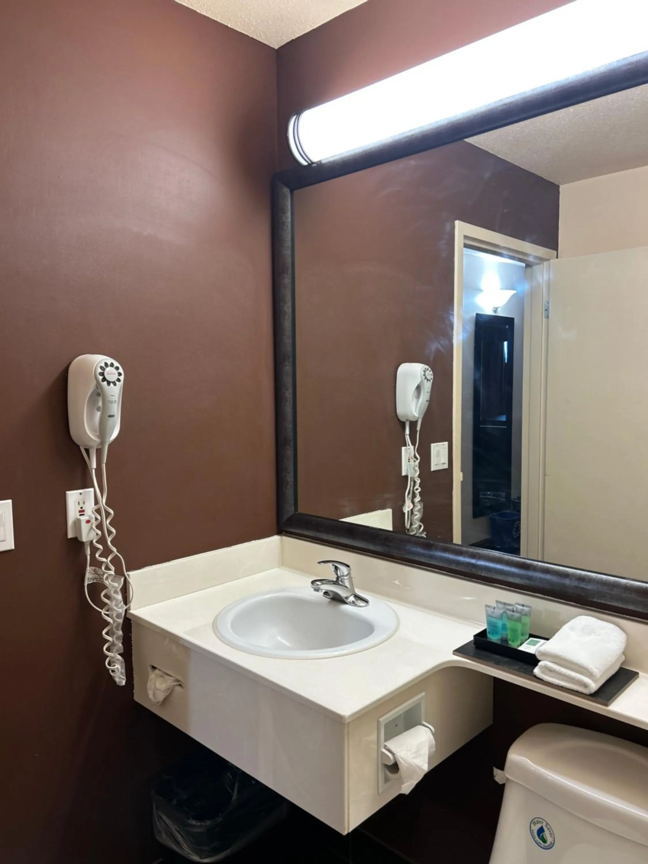 Travelodge by Wyndham Valleyview AB