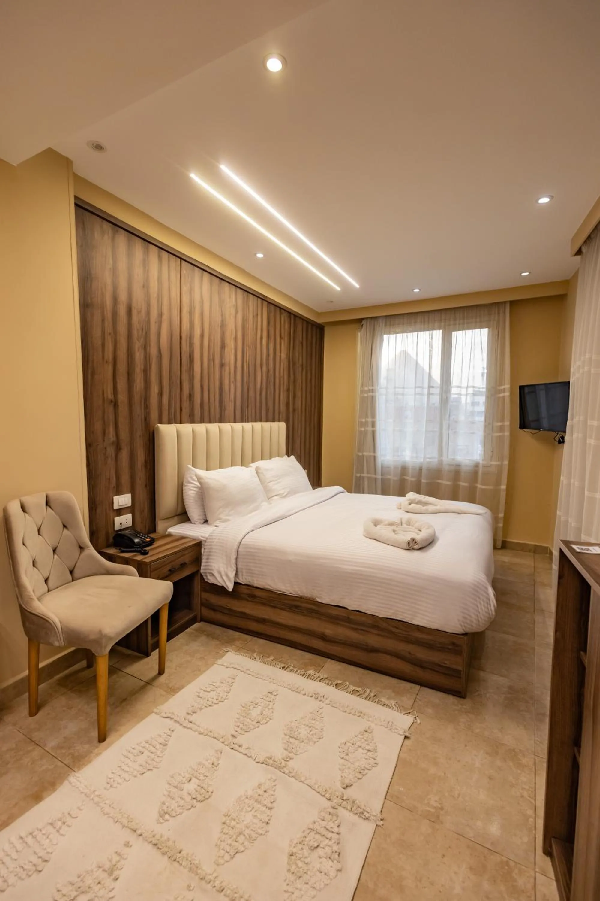 TV and multimedia, Bed in The Palace Pyramids View Hotel