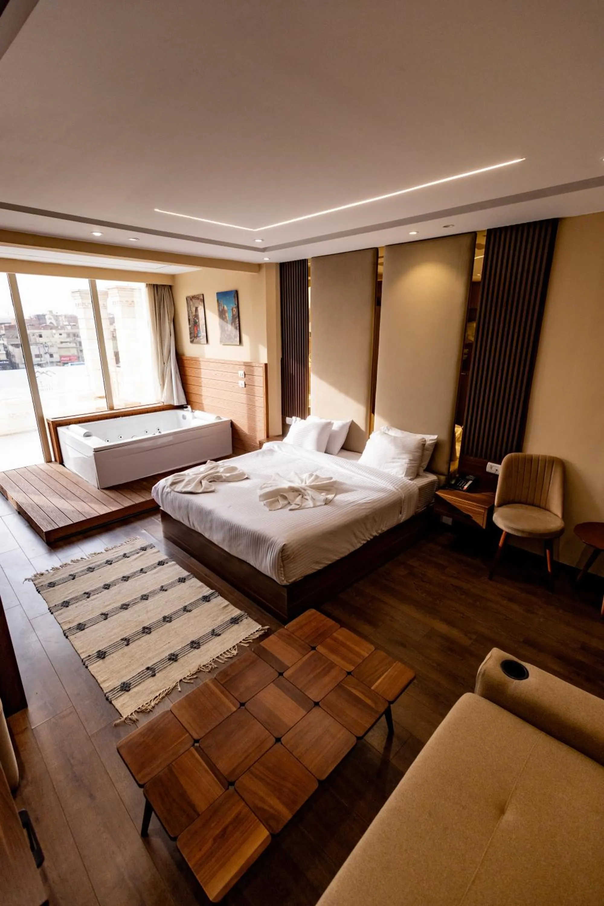 Photo of the whole room, Bed in The Palace Pyramids View Hotel