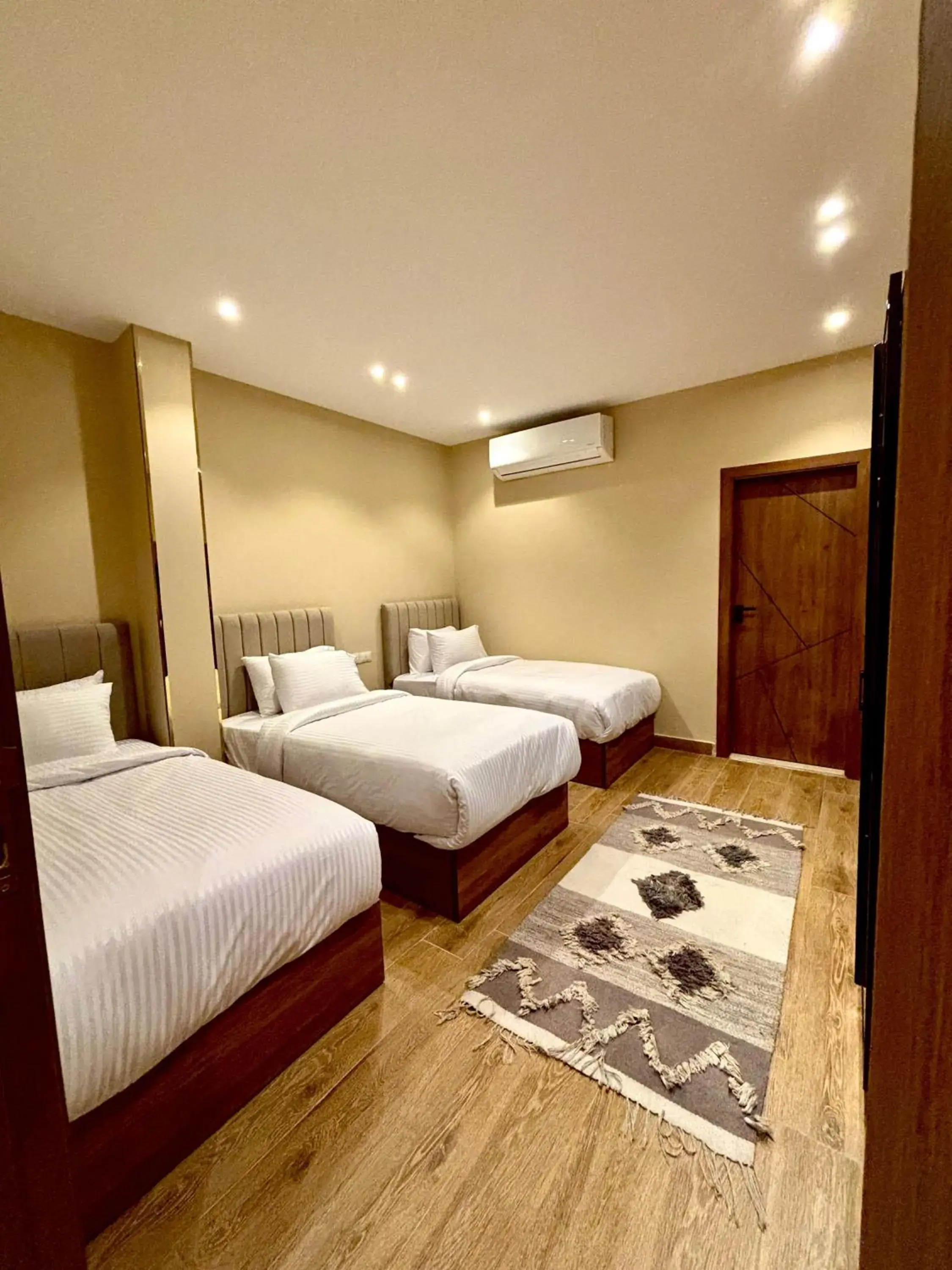 Deluxe Triple Room in The Palace Pyramids View Hotel Deluxe Triple Room in The Palace Pyramids View Hotel