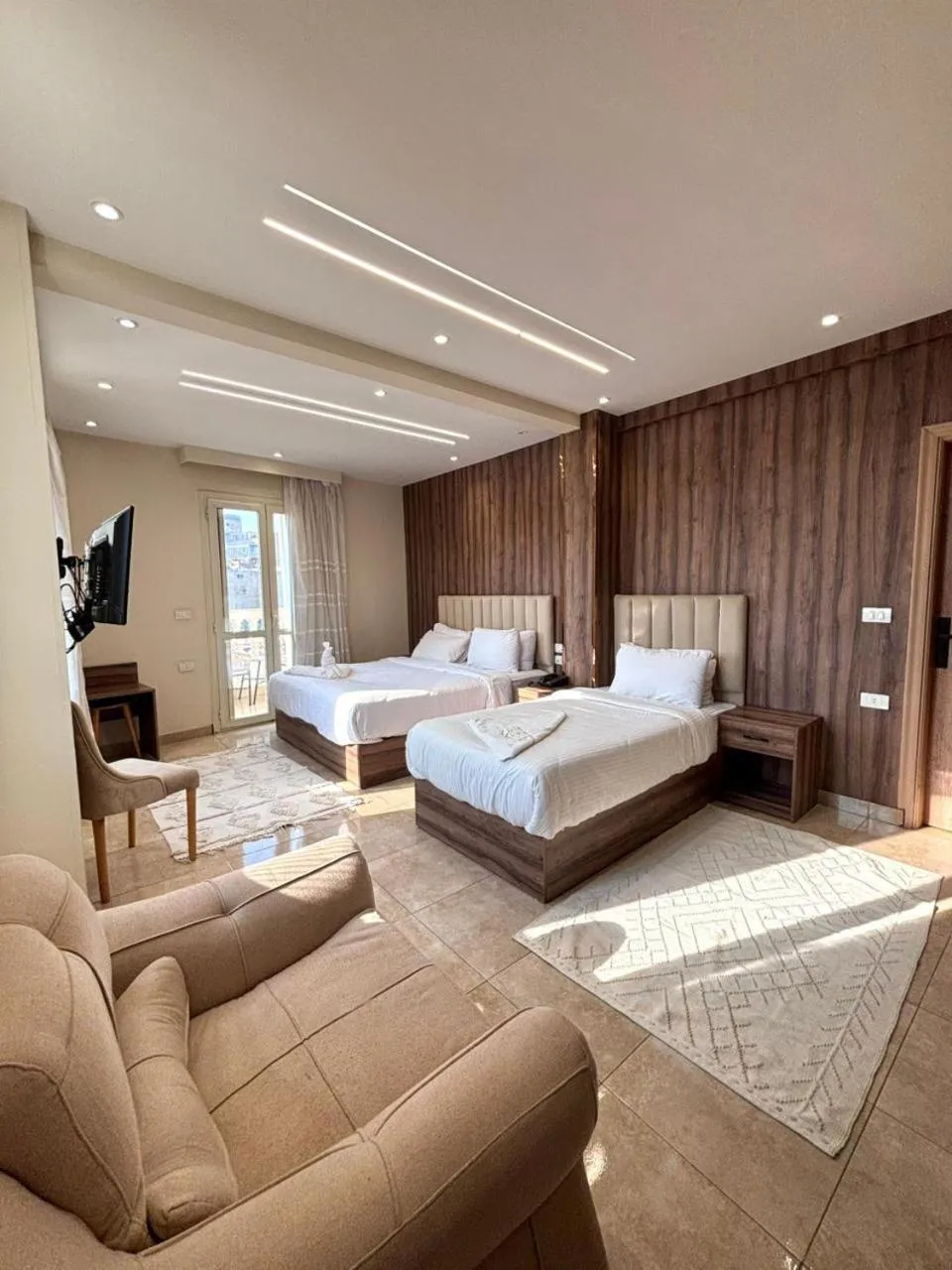 Photo of the whole room, Bed in The Palace Pyramids View Hotel