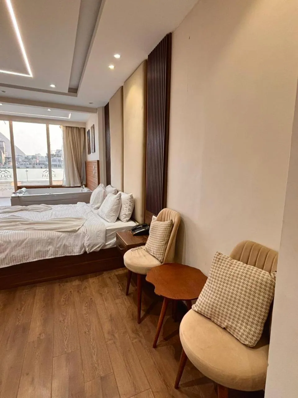 Photo of the whole room, Bed in The Palace Pyramids View Hotel