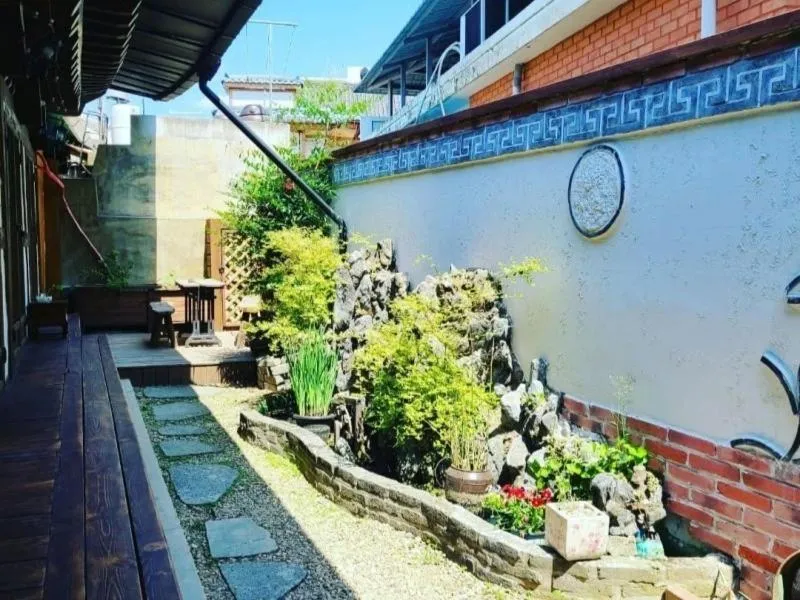 Jeonju Sanyacho Pension