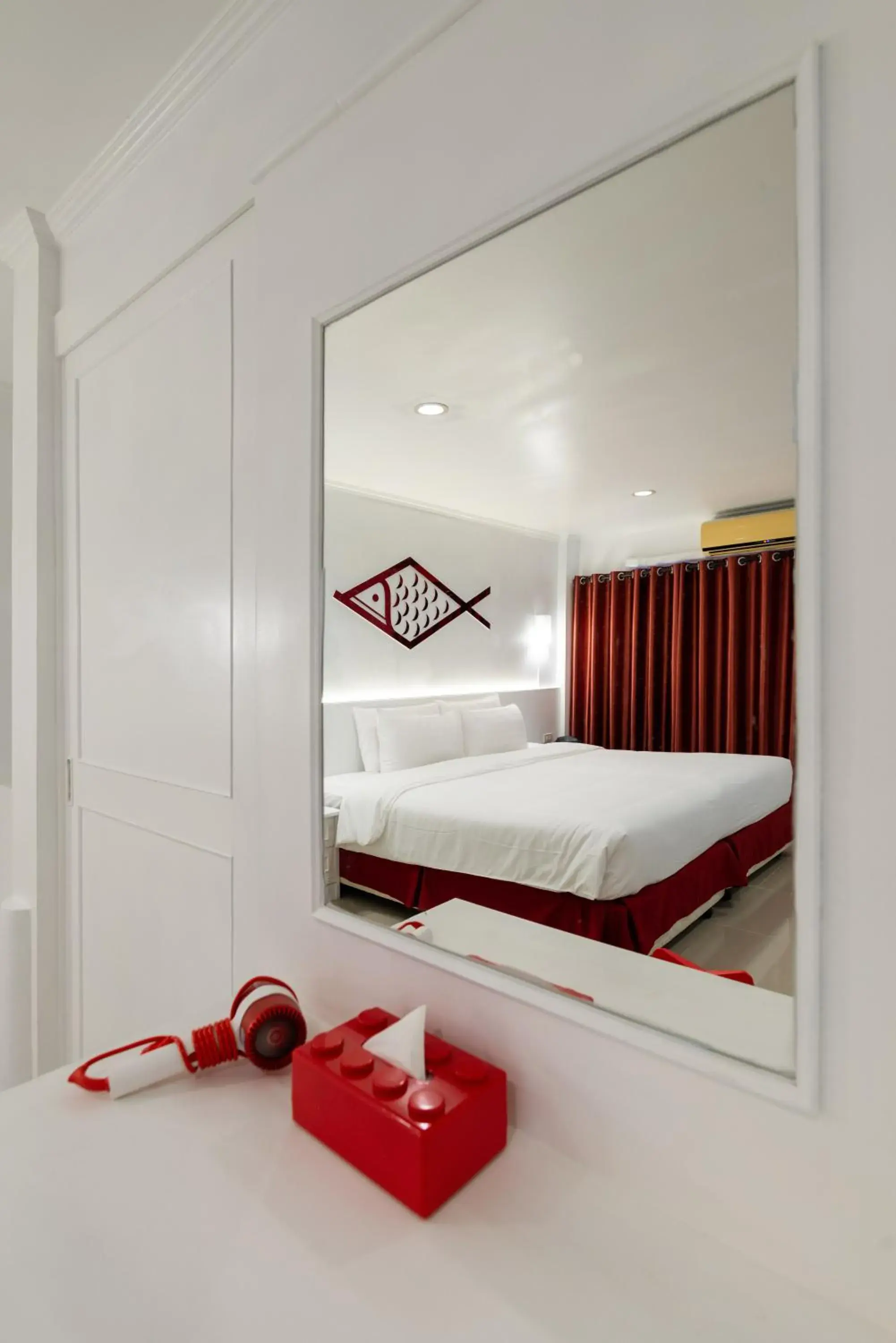 King Room with Pool View in Arawana Express North Pattaya King Room with Pool View in Arawana Express North Pattaya