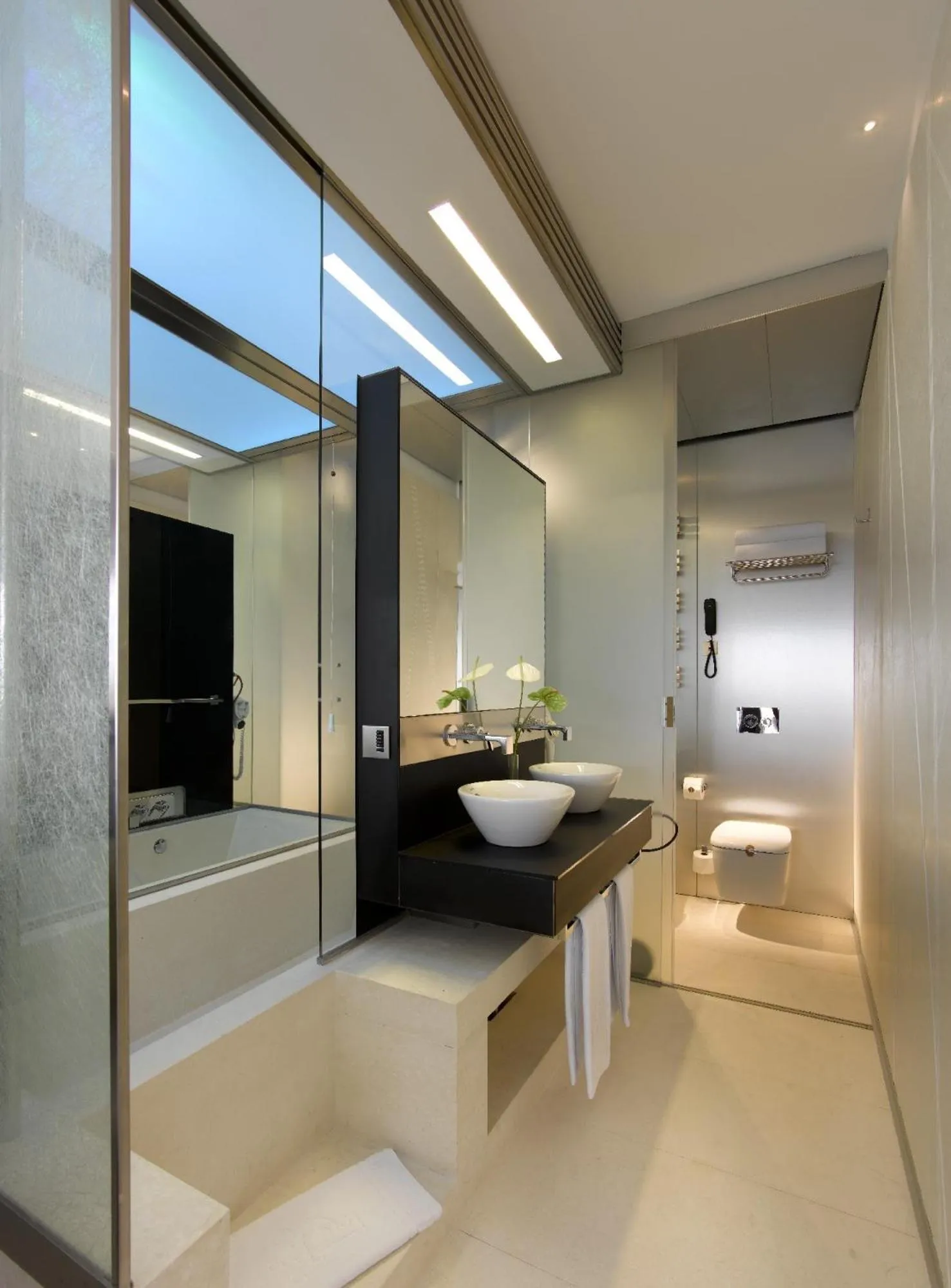 Bathroom in Parador de Cádiz