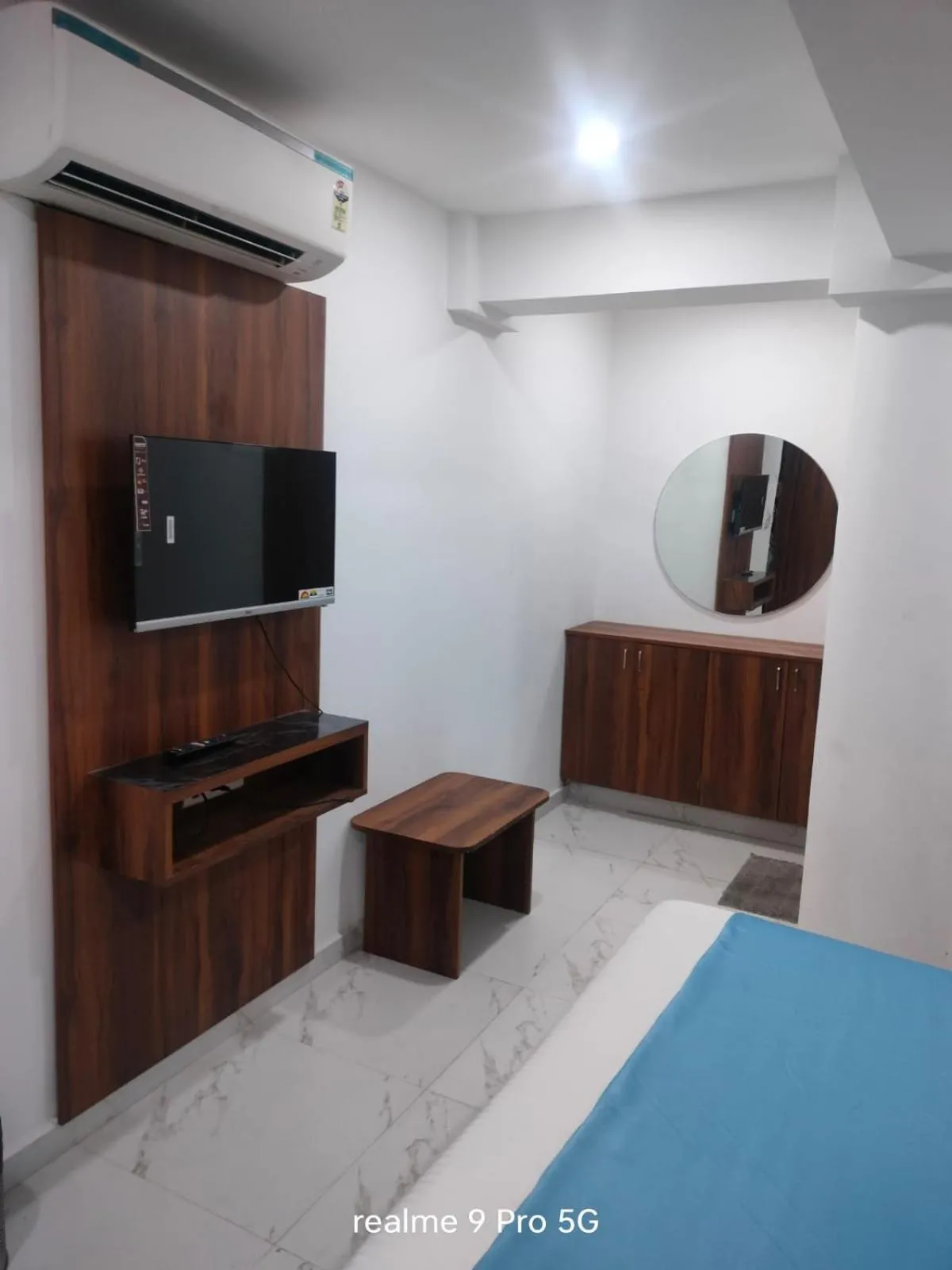 TV and multimedia in Hotel Haveli