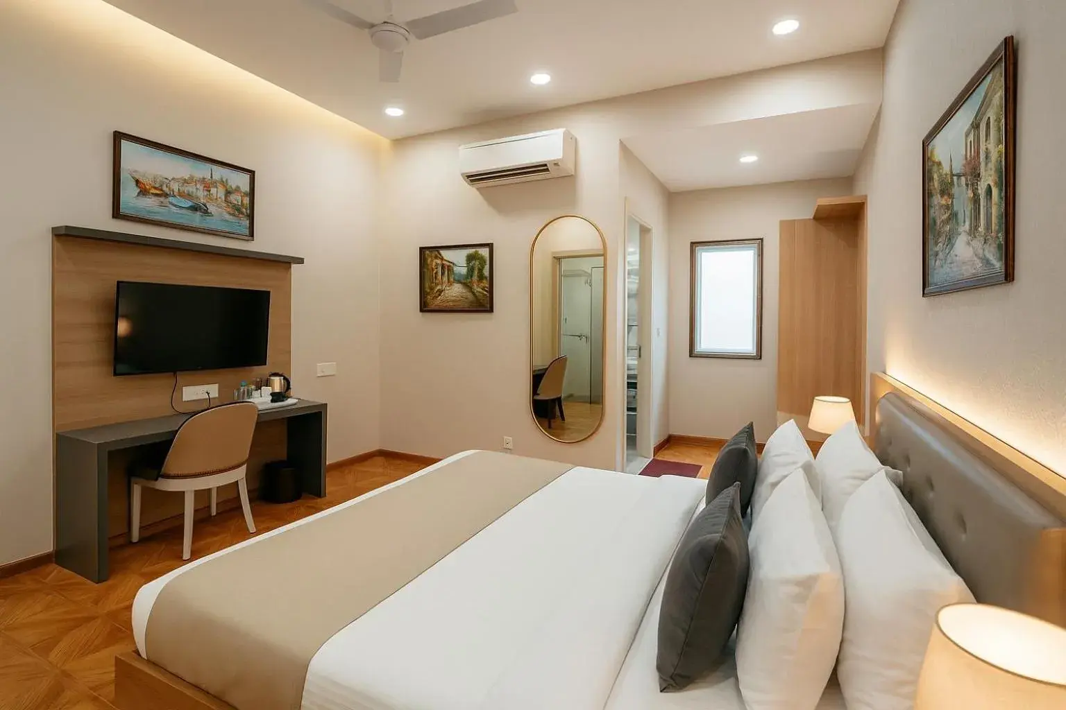OPUS By Hotel Shiv - Green Park OPUS By Hotel Shiv - Green Park