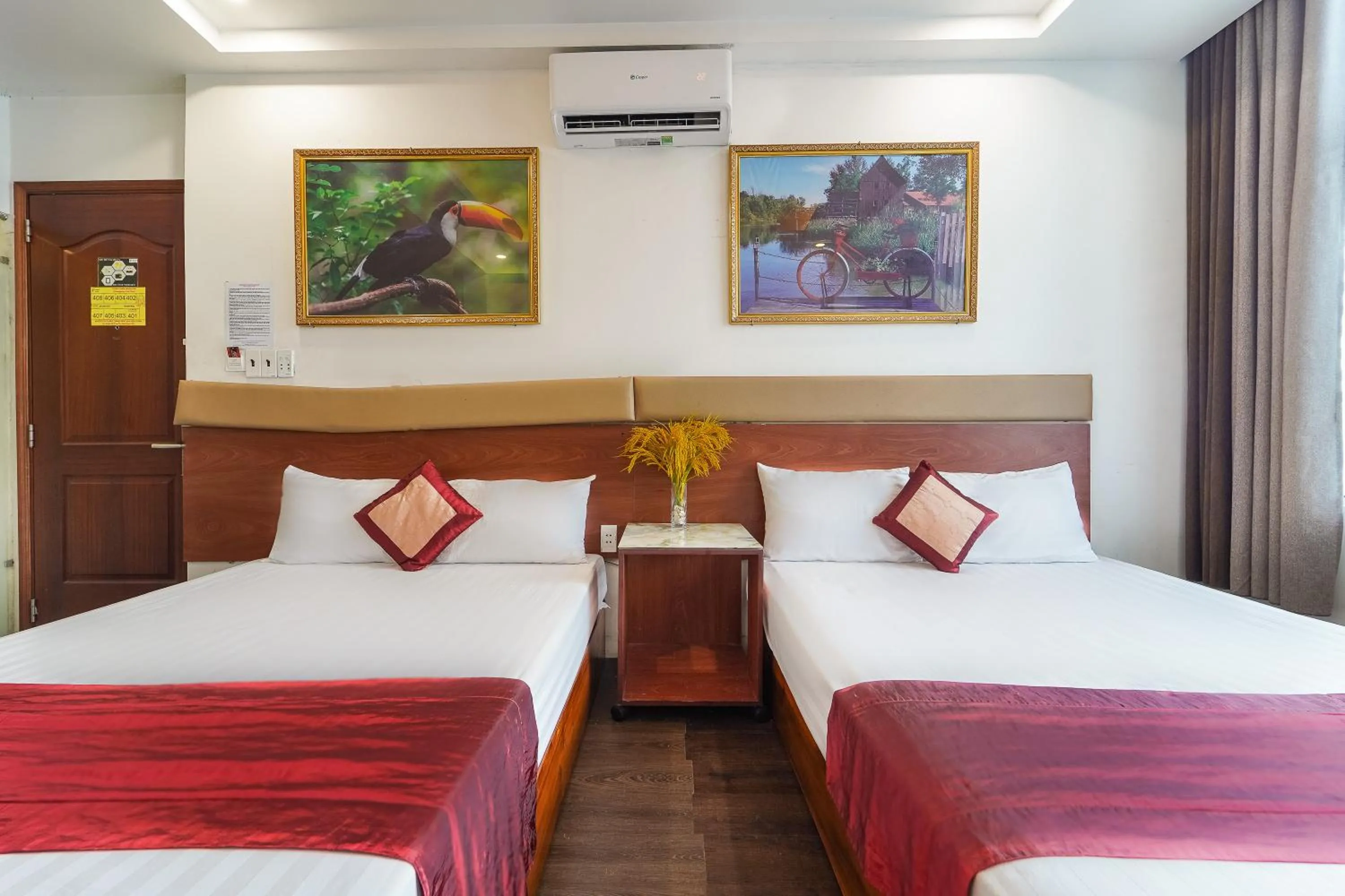 Bedroom, Bed in Collection O Eva Hotel District 8 Near Ben Thanh Market