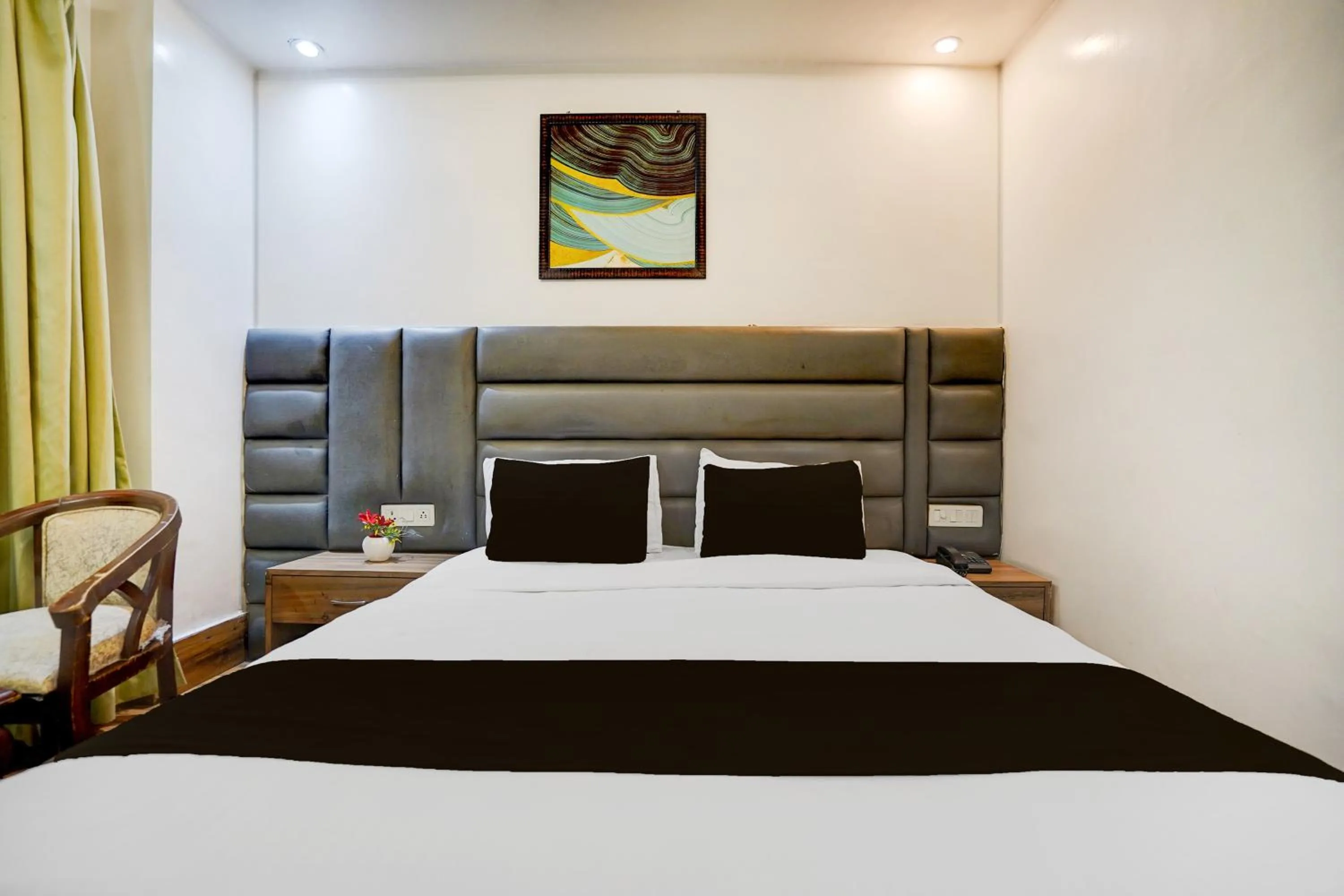 Bedroom, Bed in Townhouse Prayagraj Central Bus Terminal Formerly Hotel Four View