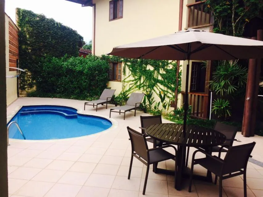Swimming pool in Velas Chalés