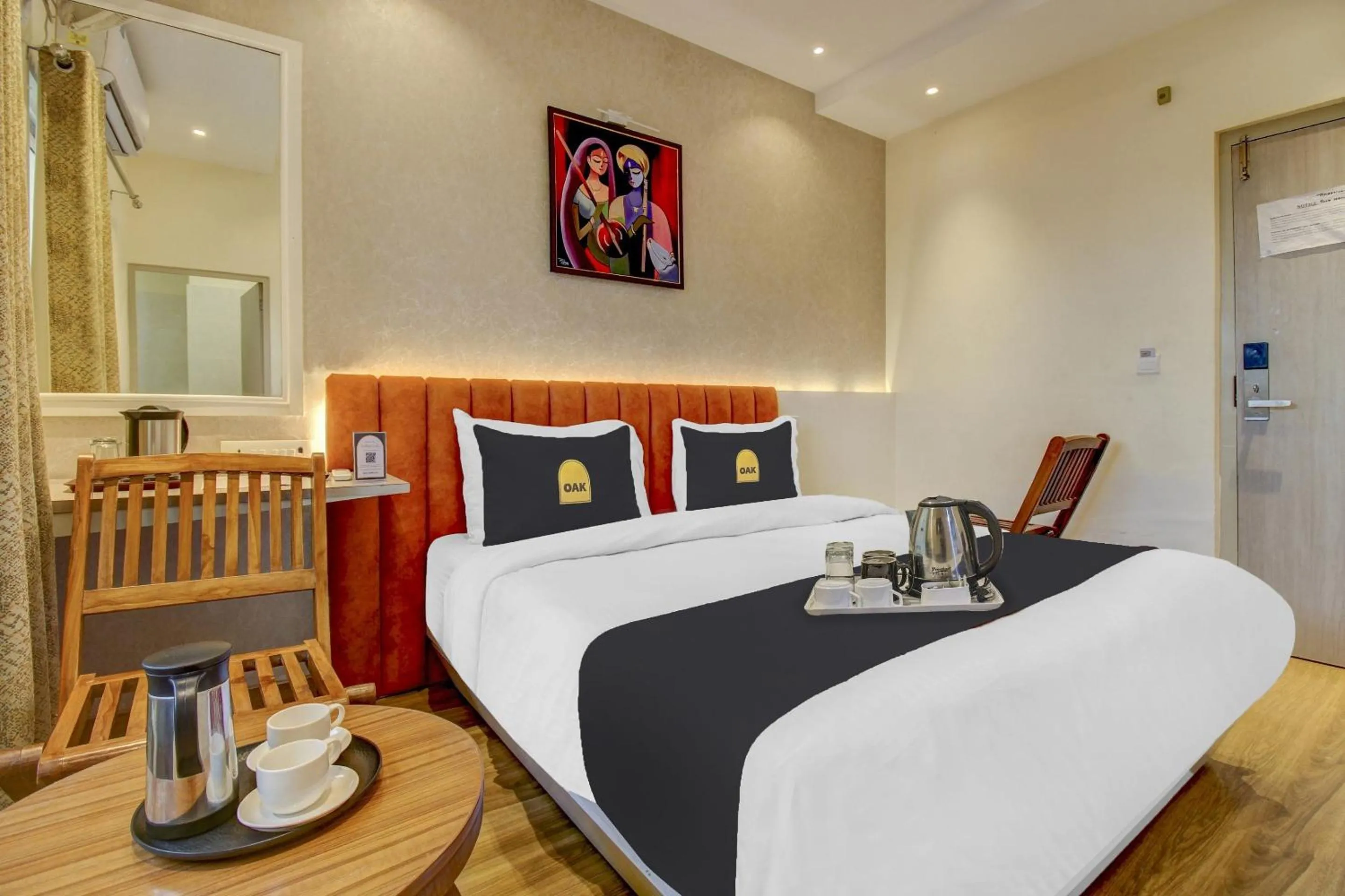 Bedroom, Bed in Super Townhouse Geetraj Near Shalimar Gateway