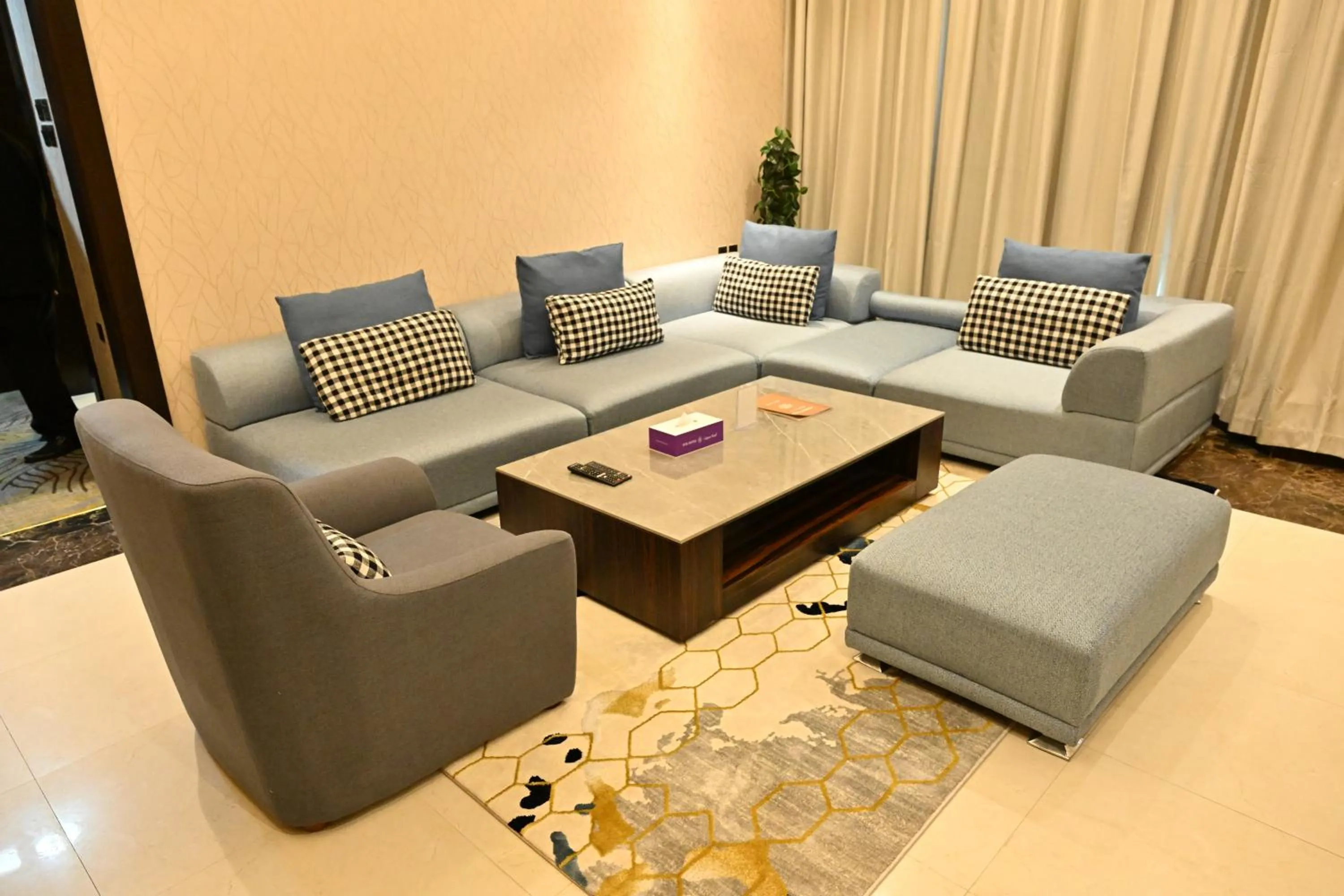 Living room in Savoy Grande Hotel