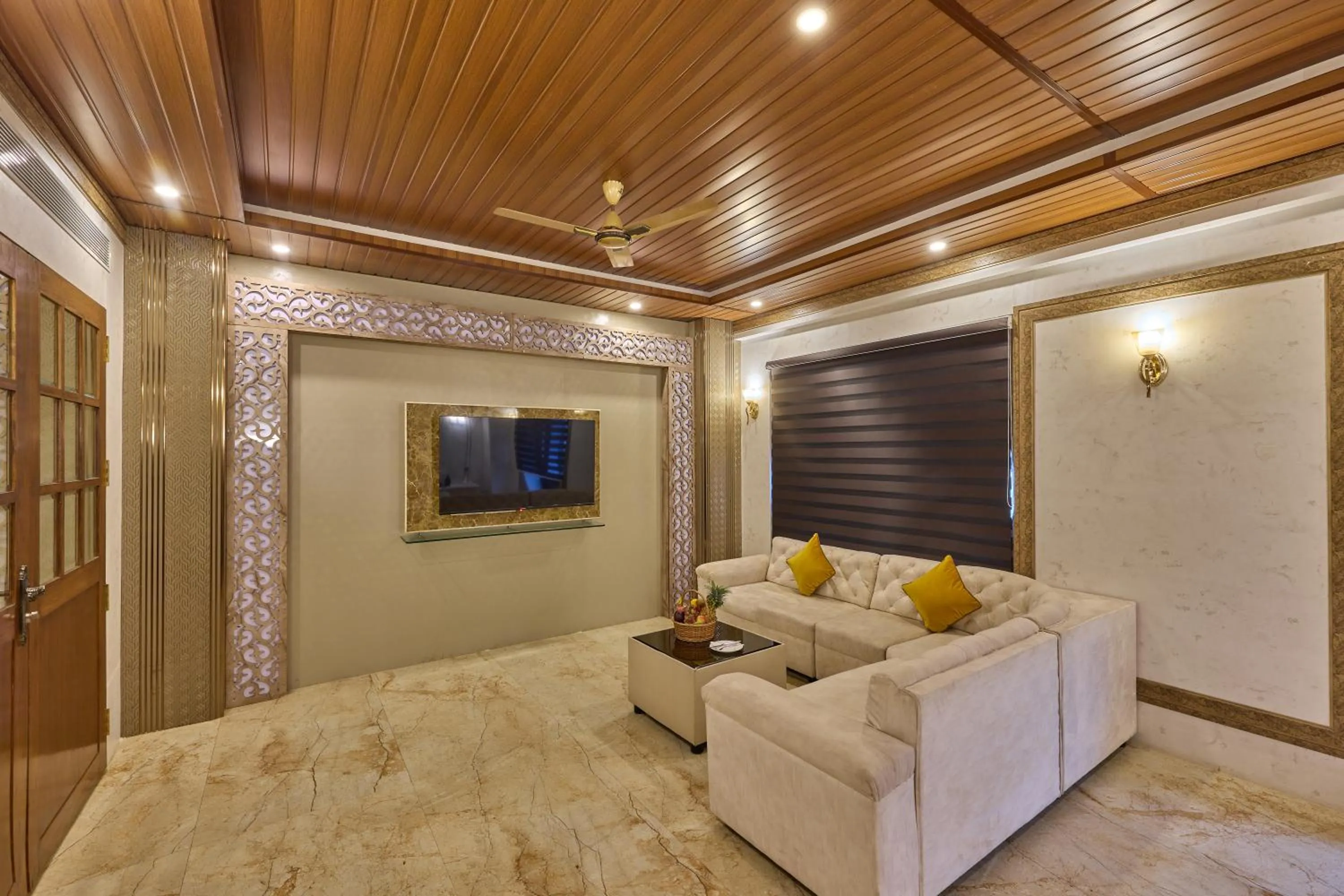 Grand Continent Premiere - T Nagar