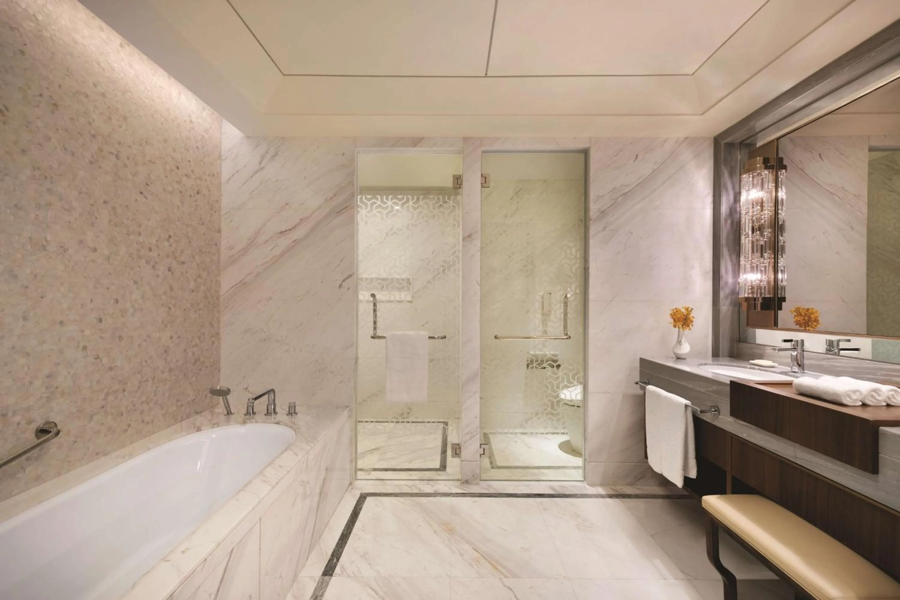 Bathroom in Shangri-La Tangshan