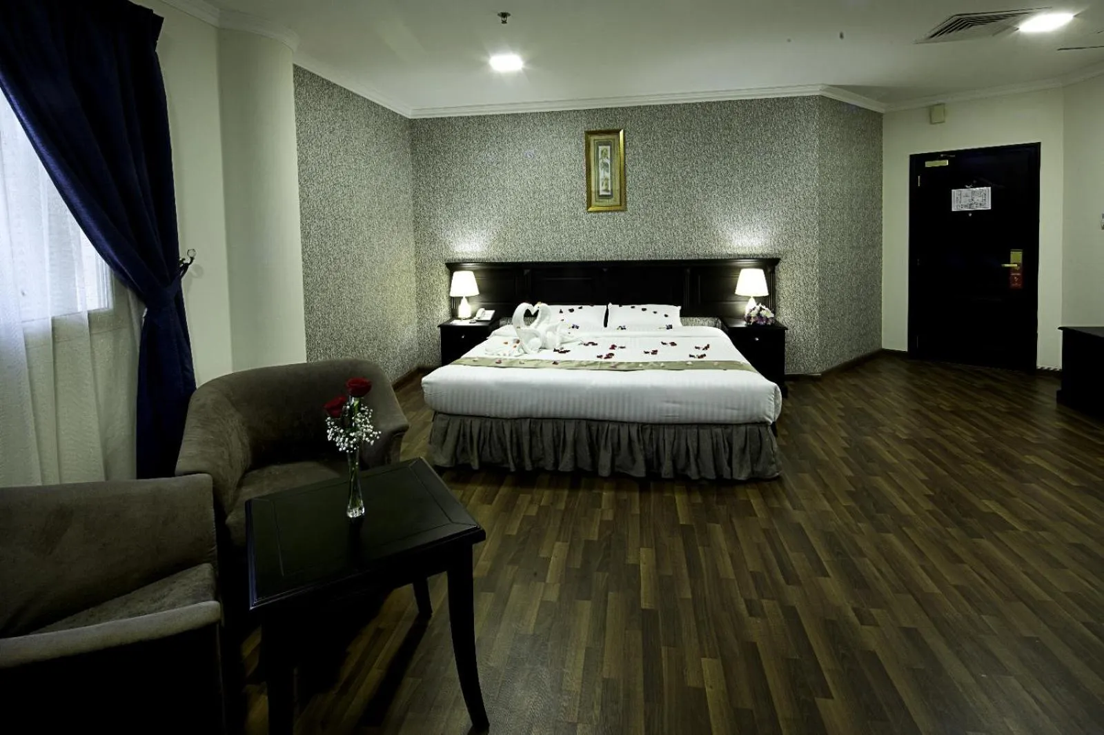 Bed in City Point Hotel