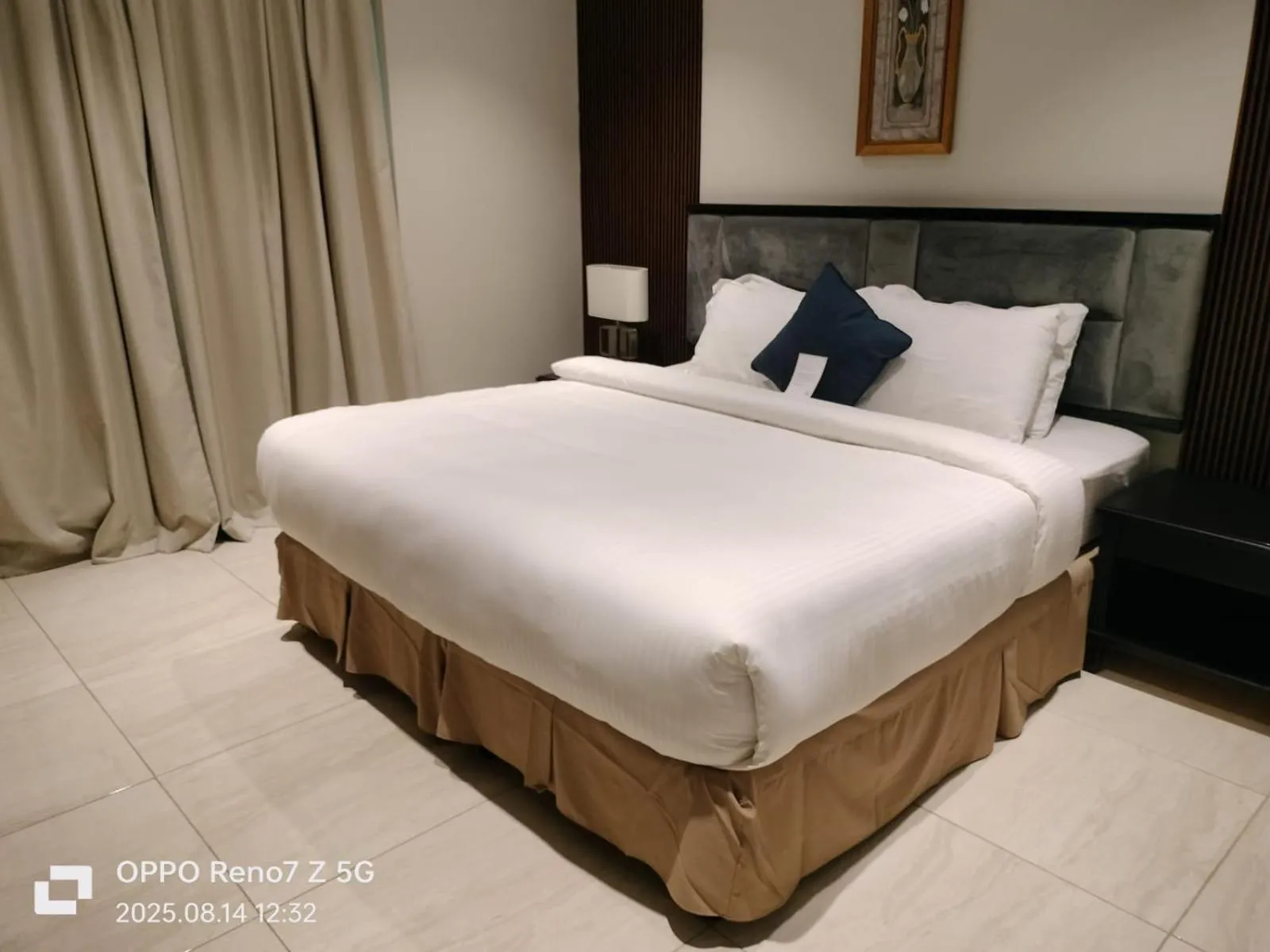 Bed in City Point Hotel