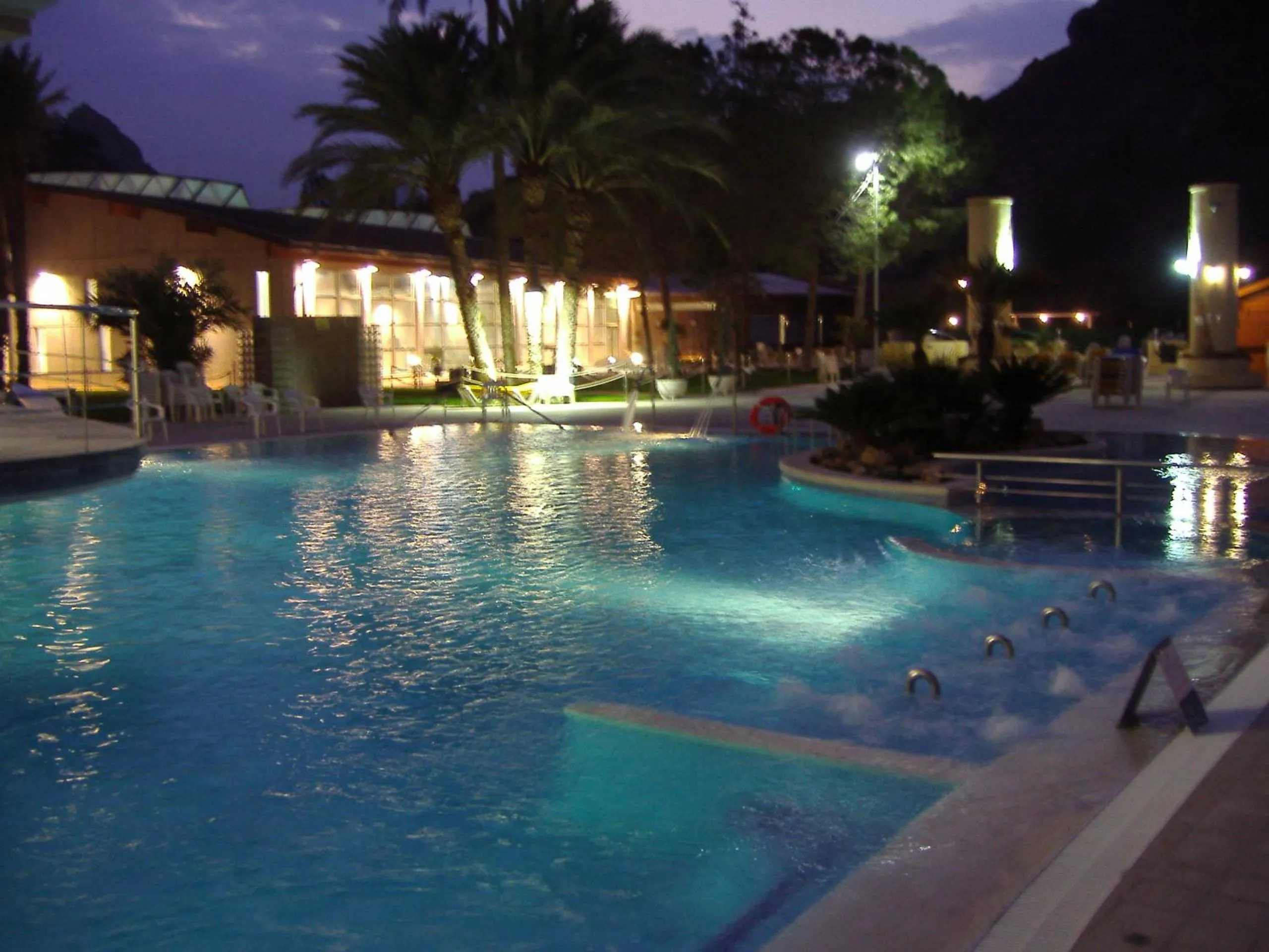 Spa and wellness centre/facilities in Balneario de Archena - Hotel León