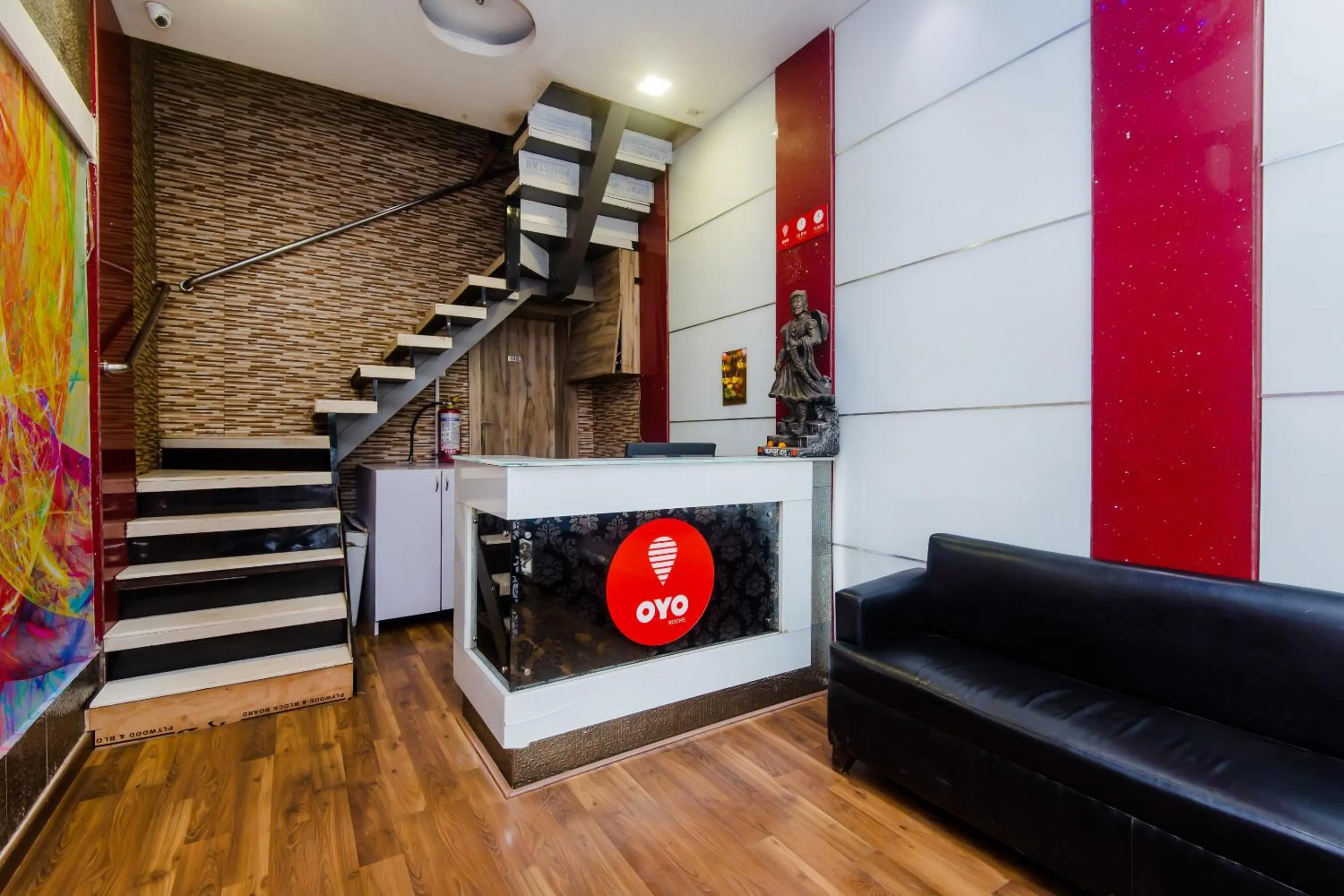 Lobby or reception in Hotel O Blue Pearl Residency Near Chhatrapati Shivaji International Airport