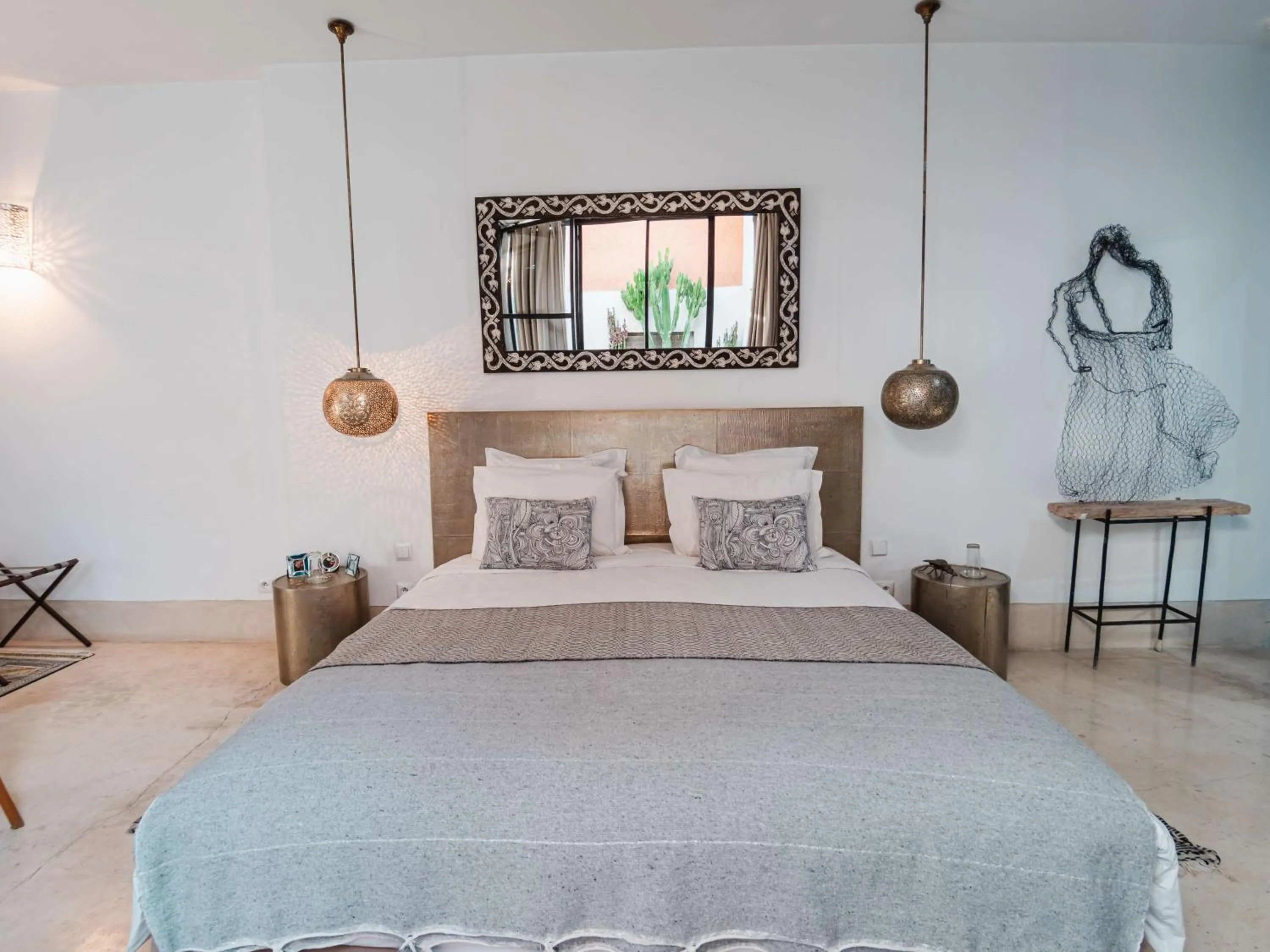 Bed in Riad la Source du Desert