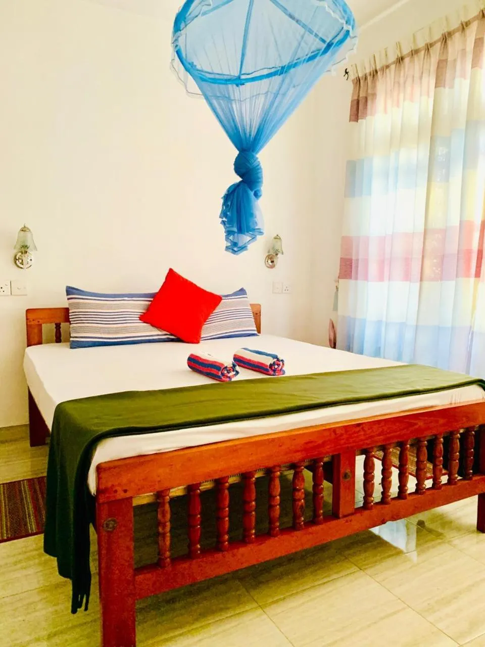 Deluxe Queen Room in Eco Salient View