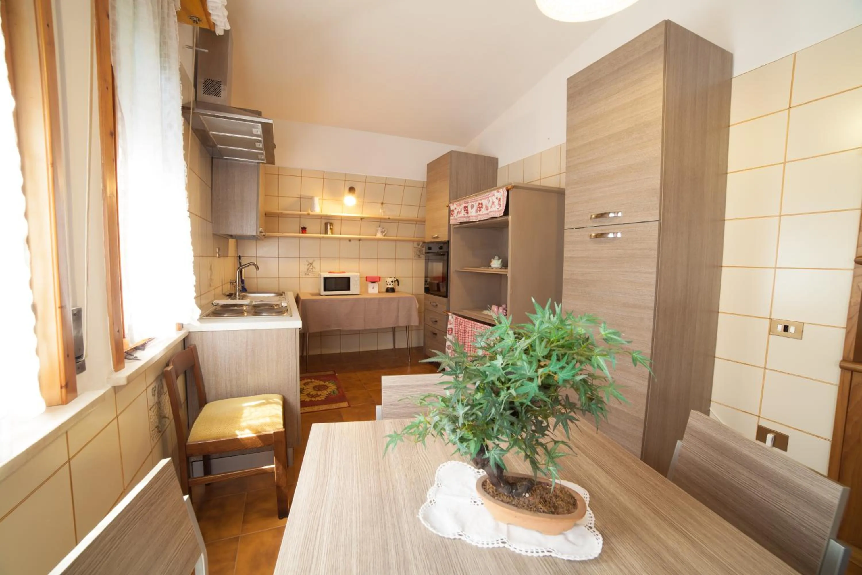 Kitchen or kitchenette, Bed in Hotel Ricordo Du Parc