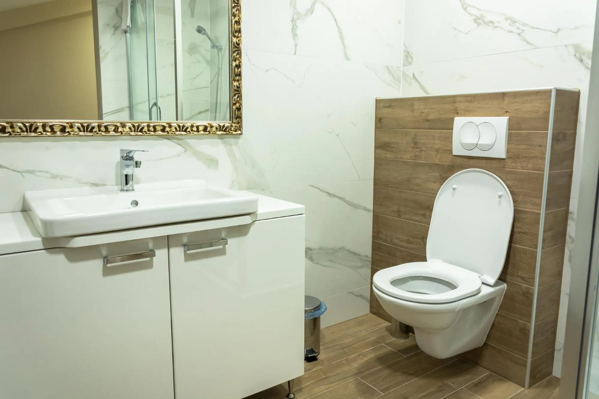 Hotel & Distillery Monogram