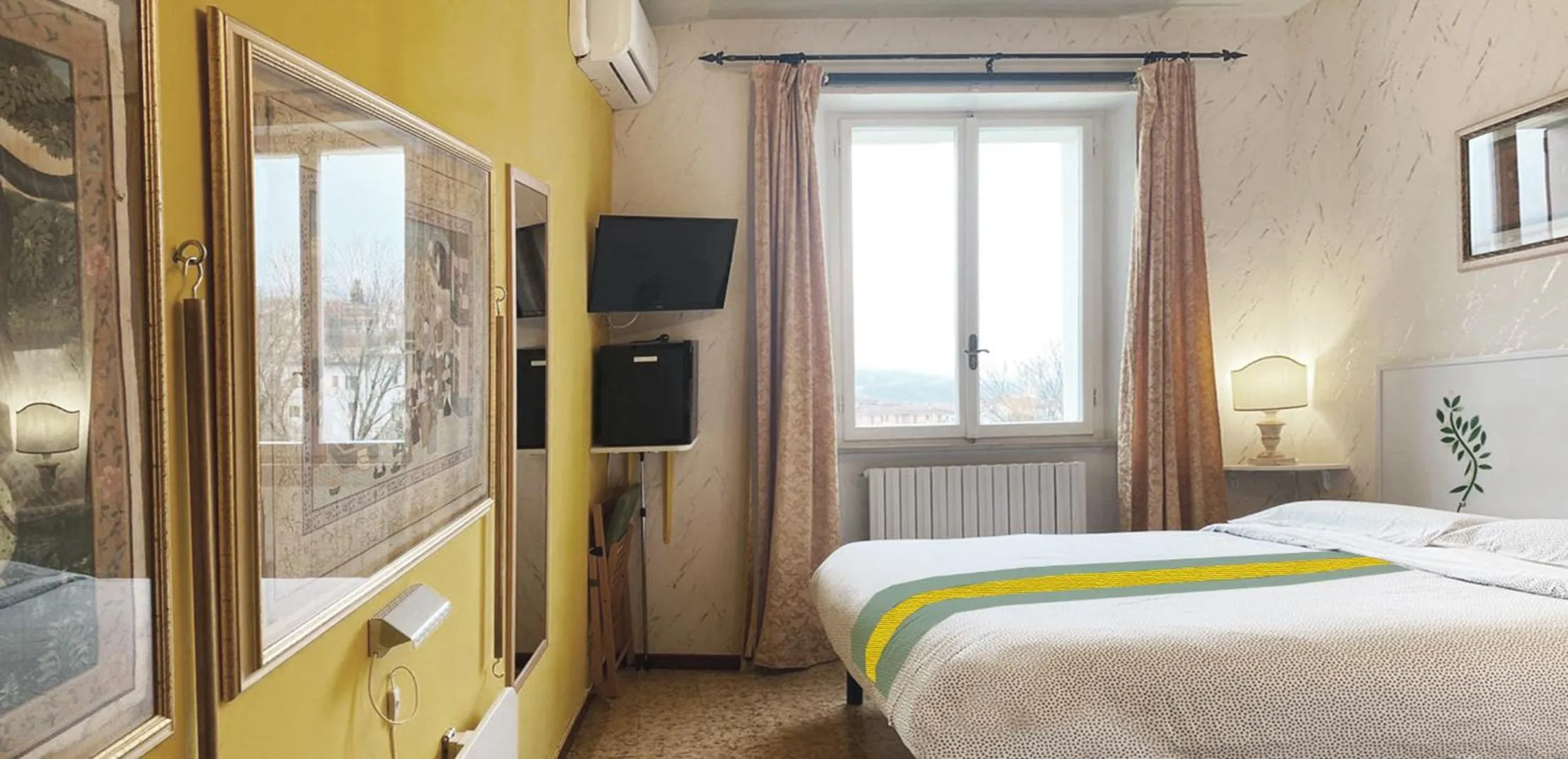 Bed in La Finestra sul Fiume