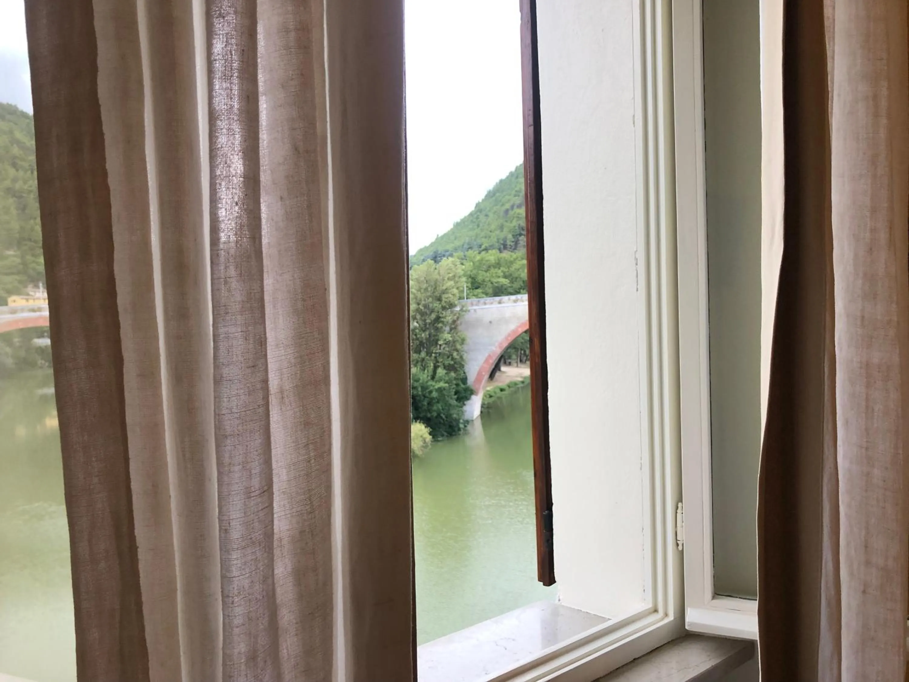 River view in La Finestra sul Fiume