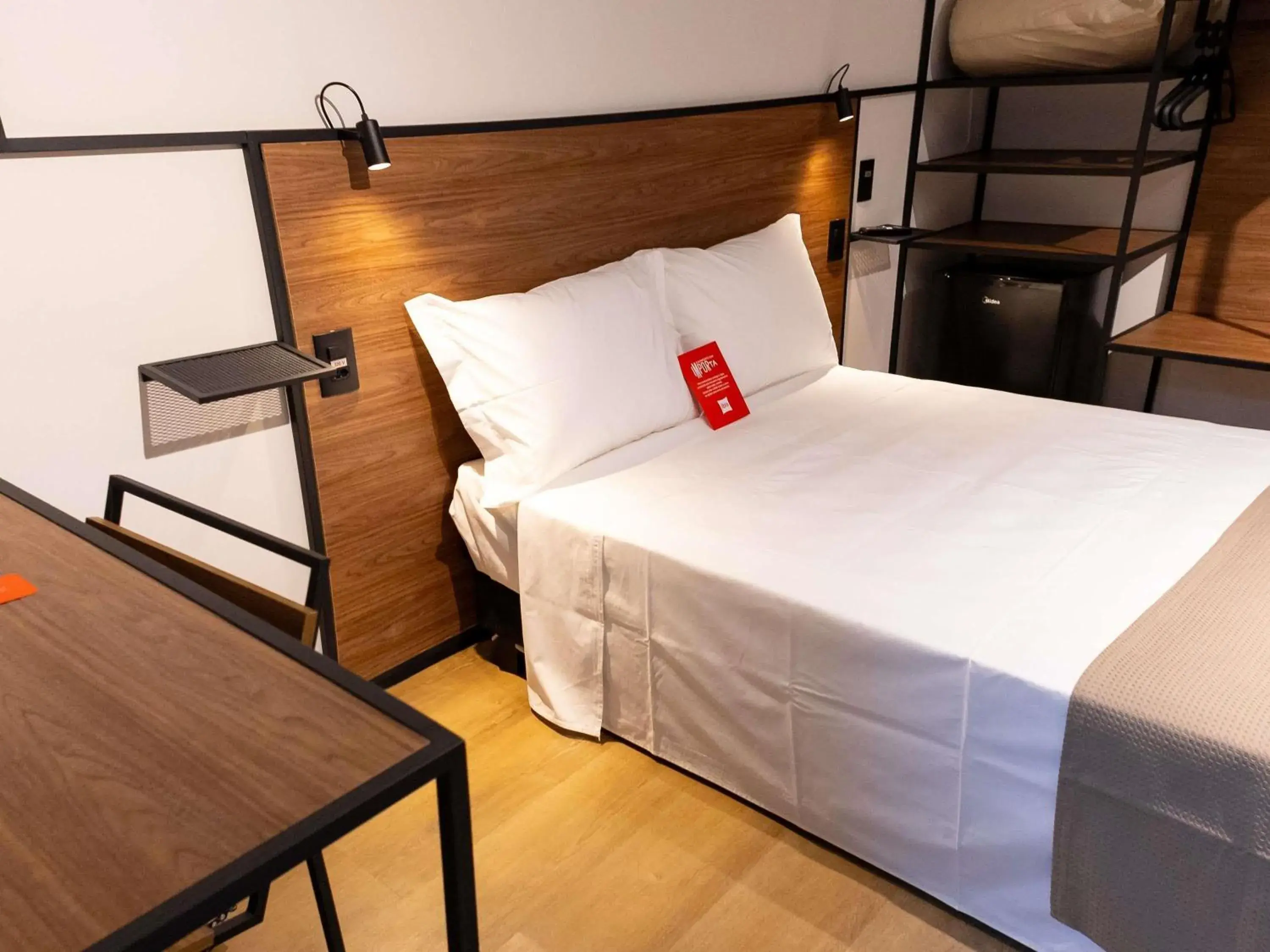 Standard Double Room - single occupancy - Disability Access in Ibis Votuporanga Standard Double Room - single occupancy - Disability Access in Ibis Votuporanga