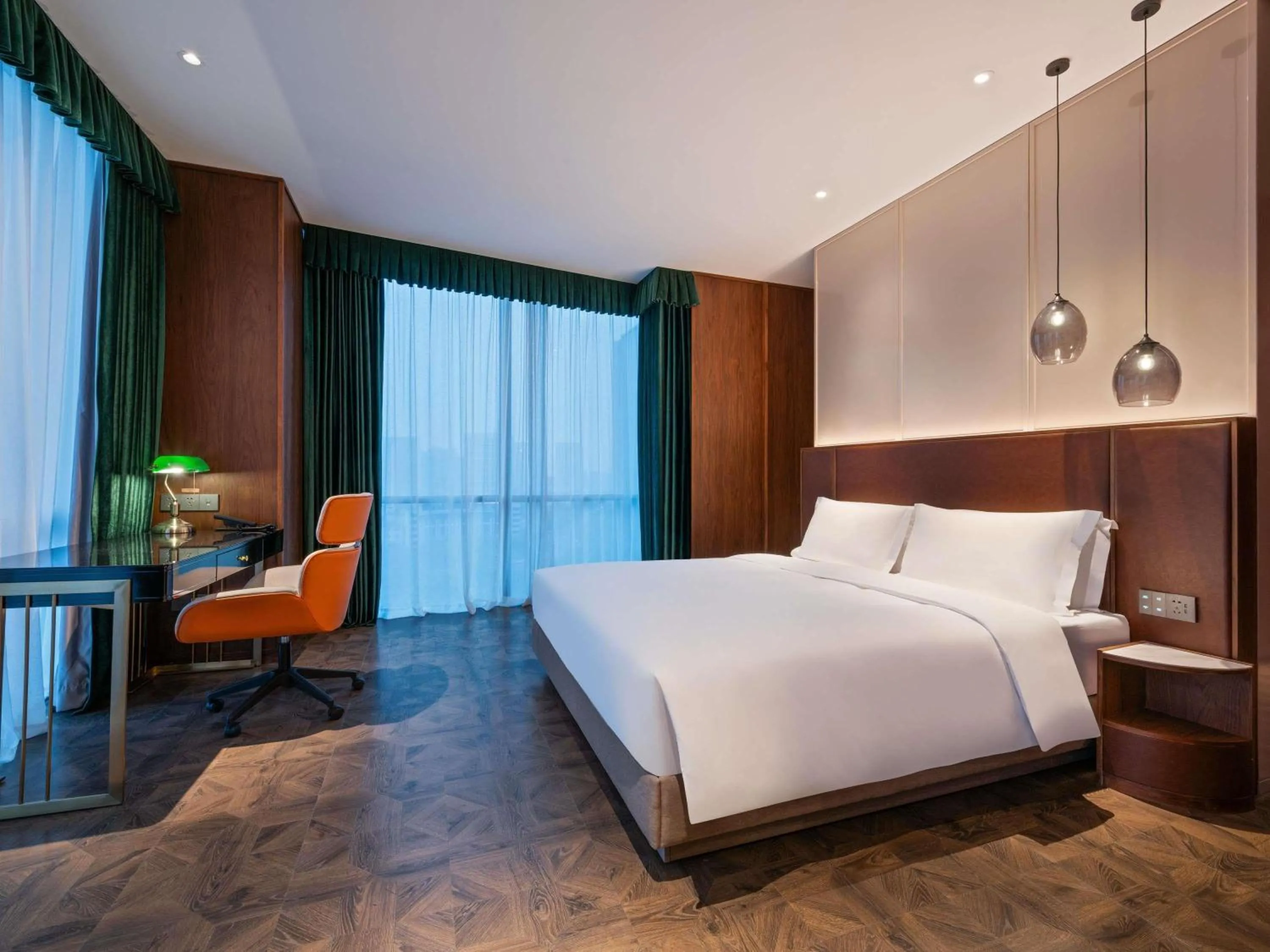 Photo of the whole room, Bed in Novotel Shanghai Baoshan Jiusi