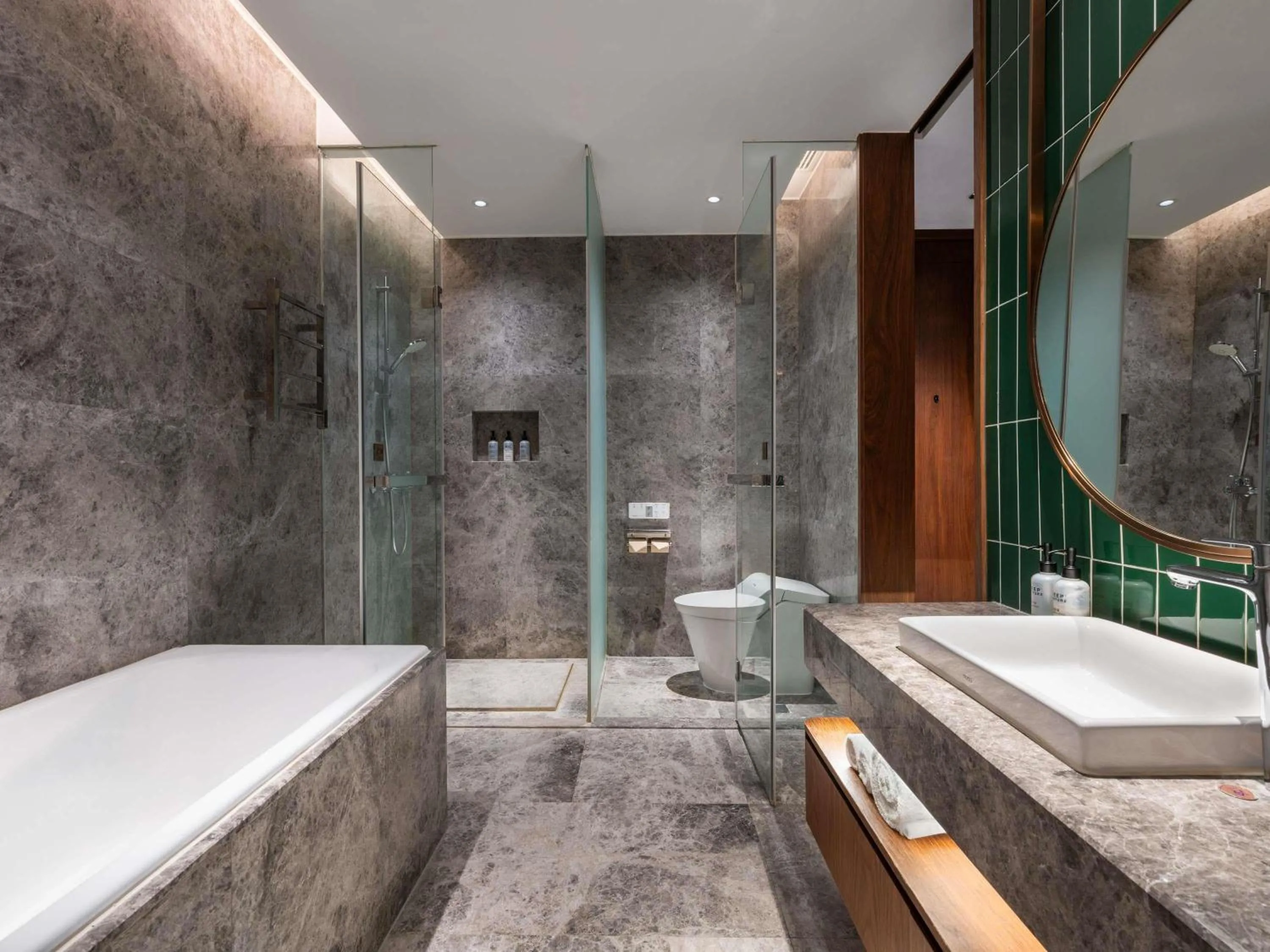 Bedroom in Novotel Shanghai Baoshan Jiusi