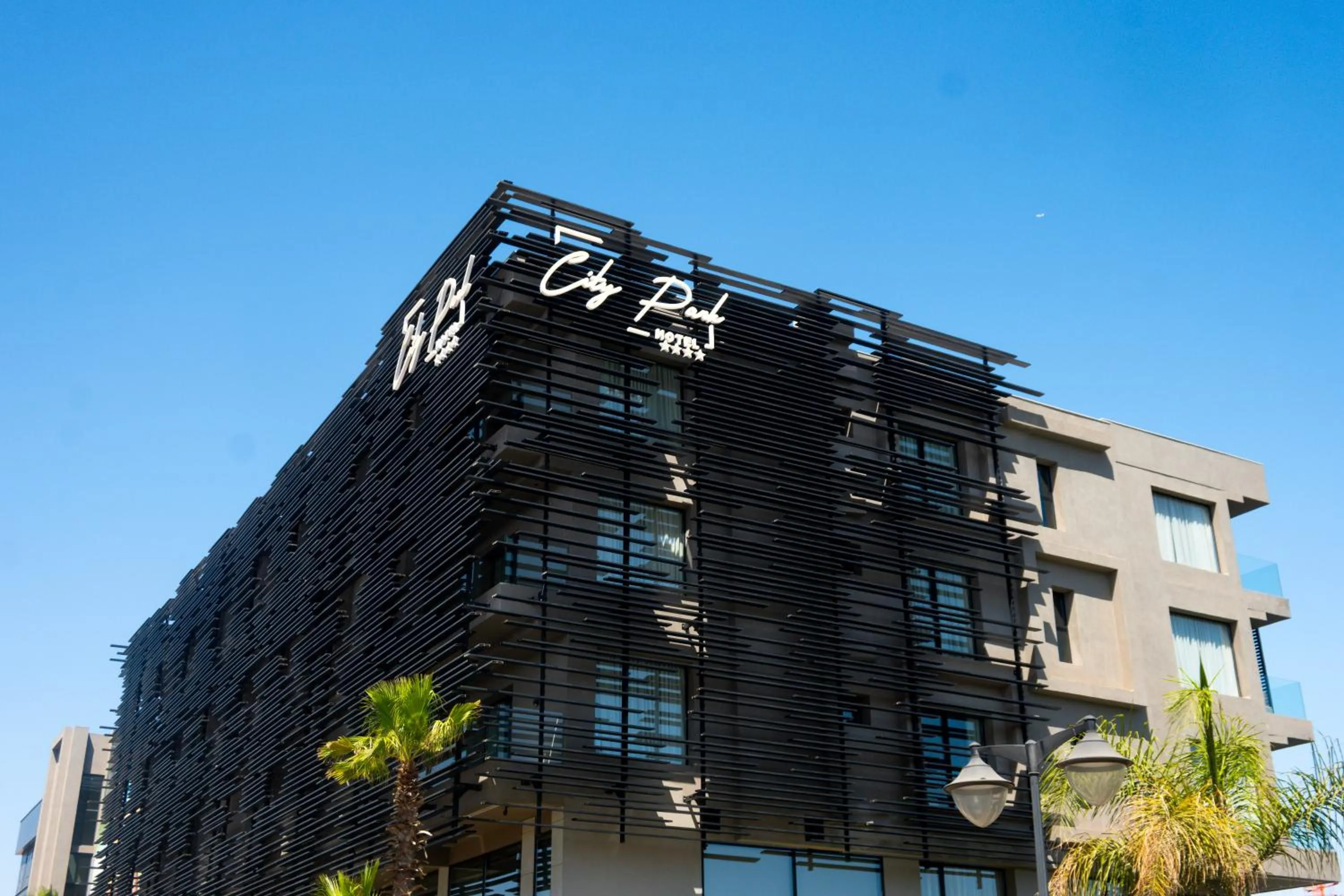 Property building in City Park Hôtel