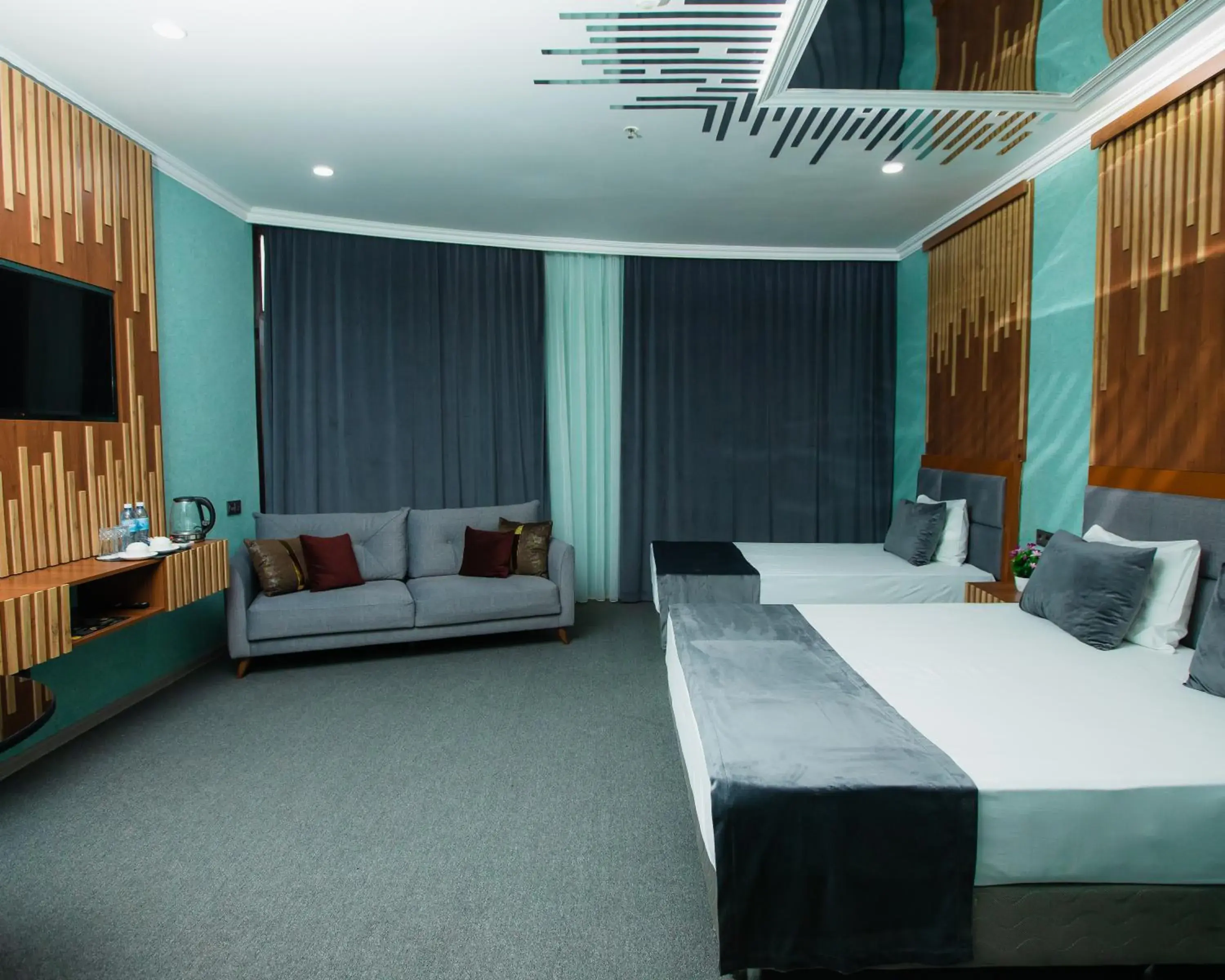 Deluxe Triple Room - single occupancy in Corniche White City Hotel Deluxe Triple Room - single occupancy in Corniche White City Hotel