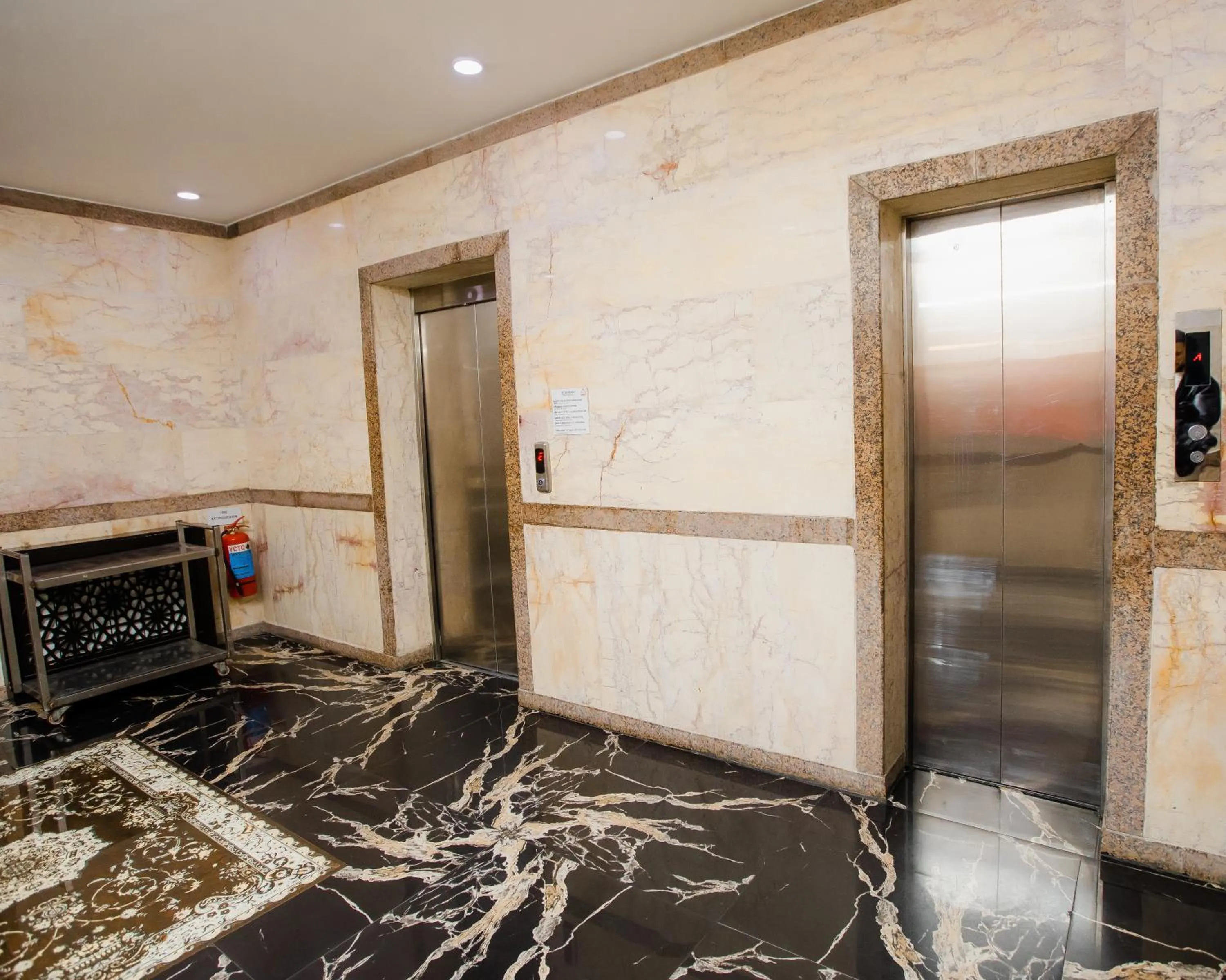 Kitchen or kitchenette in Corniche White City Hotel