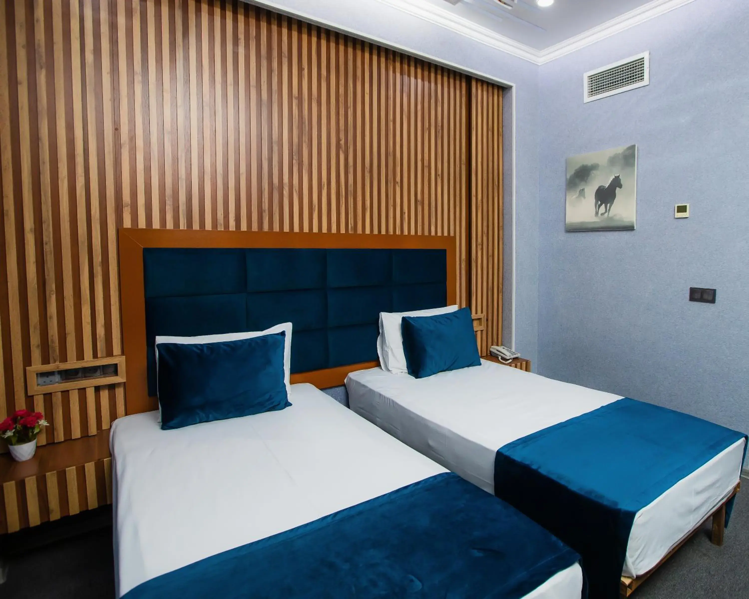 Standard Twin Room - single occupancy in Corniche White City Hotel Standard Twin Room - single occupancy in Corniche White City Hotel