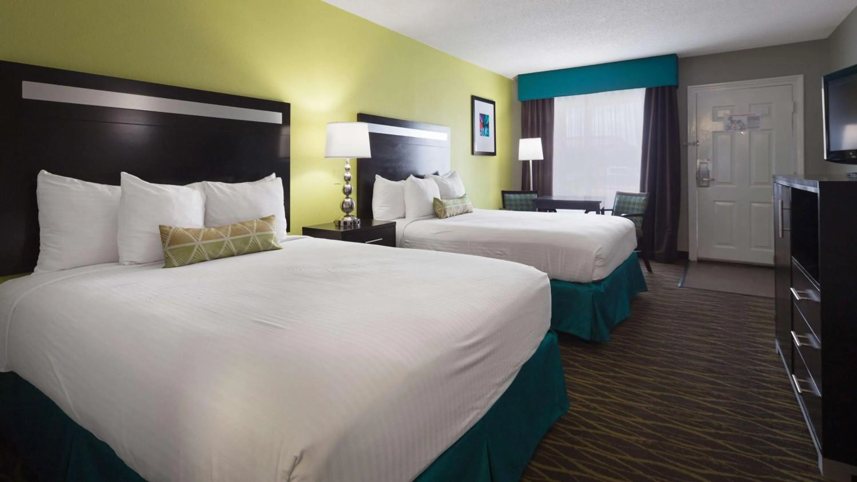 Photo of the whole room, Bed in Best Western Inn Florence