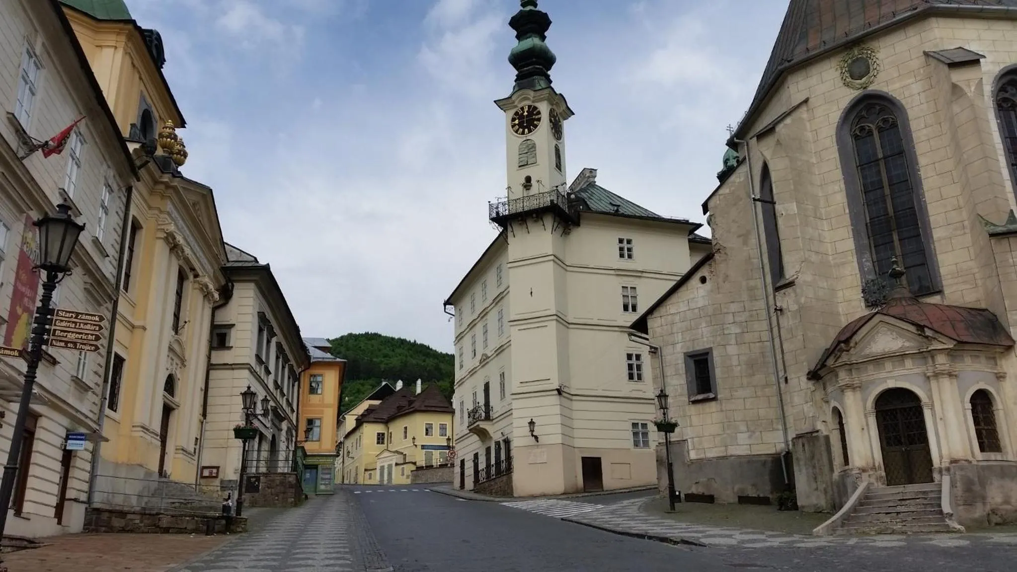 Nearby landmark in Banícky dom Siglisberg