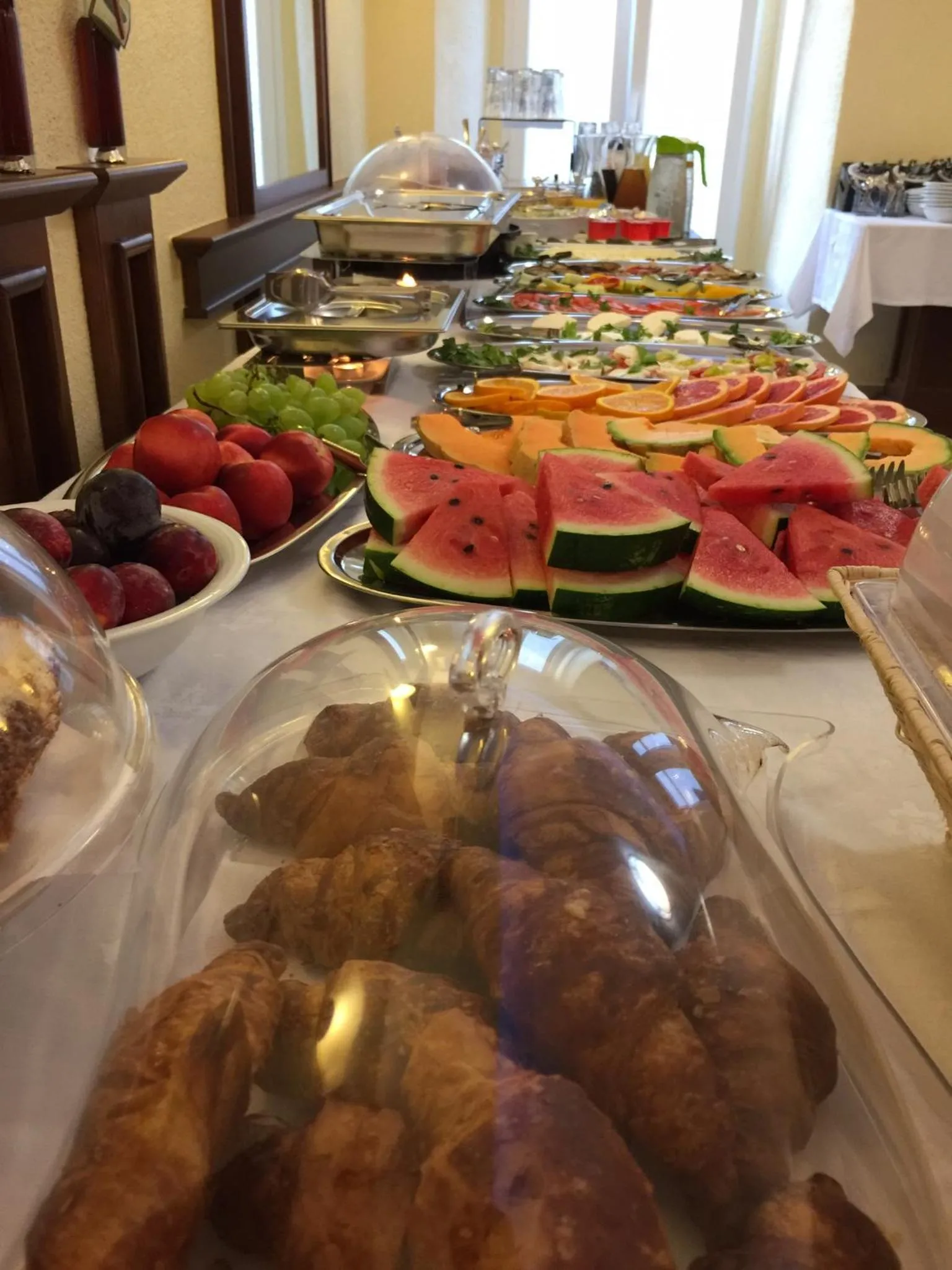 Food and drinks in Guest House Neho