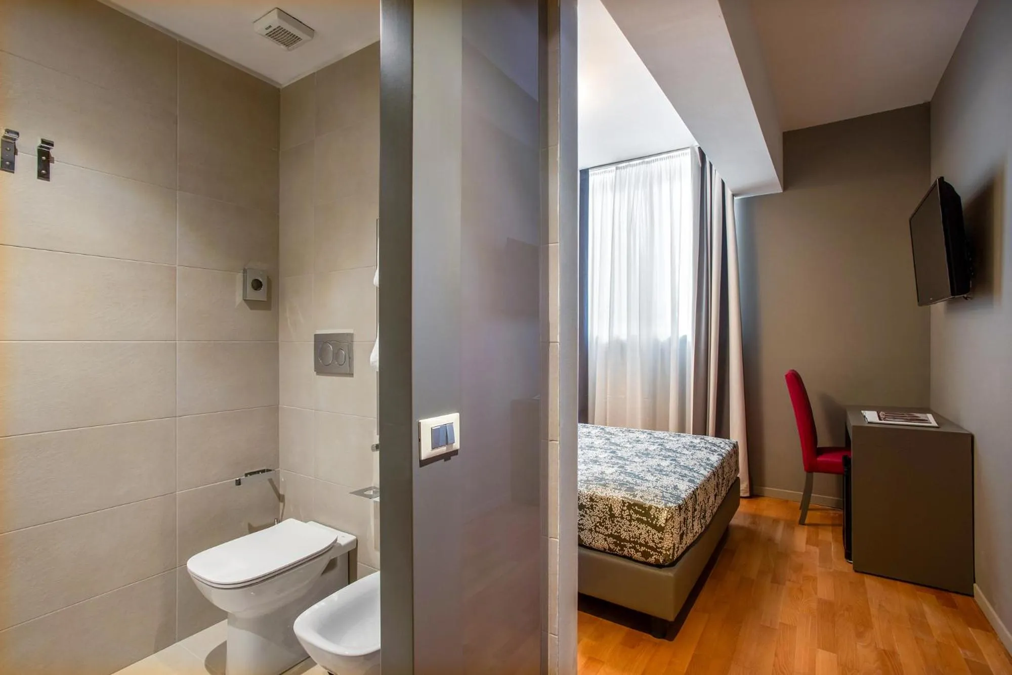 Photo of the whole room, Bed in Fortyfive Squared Hotel