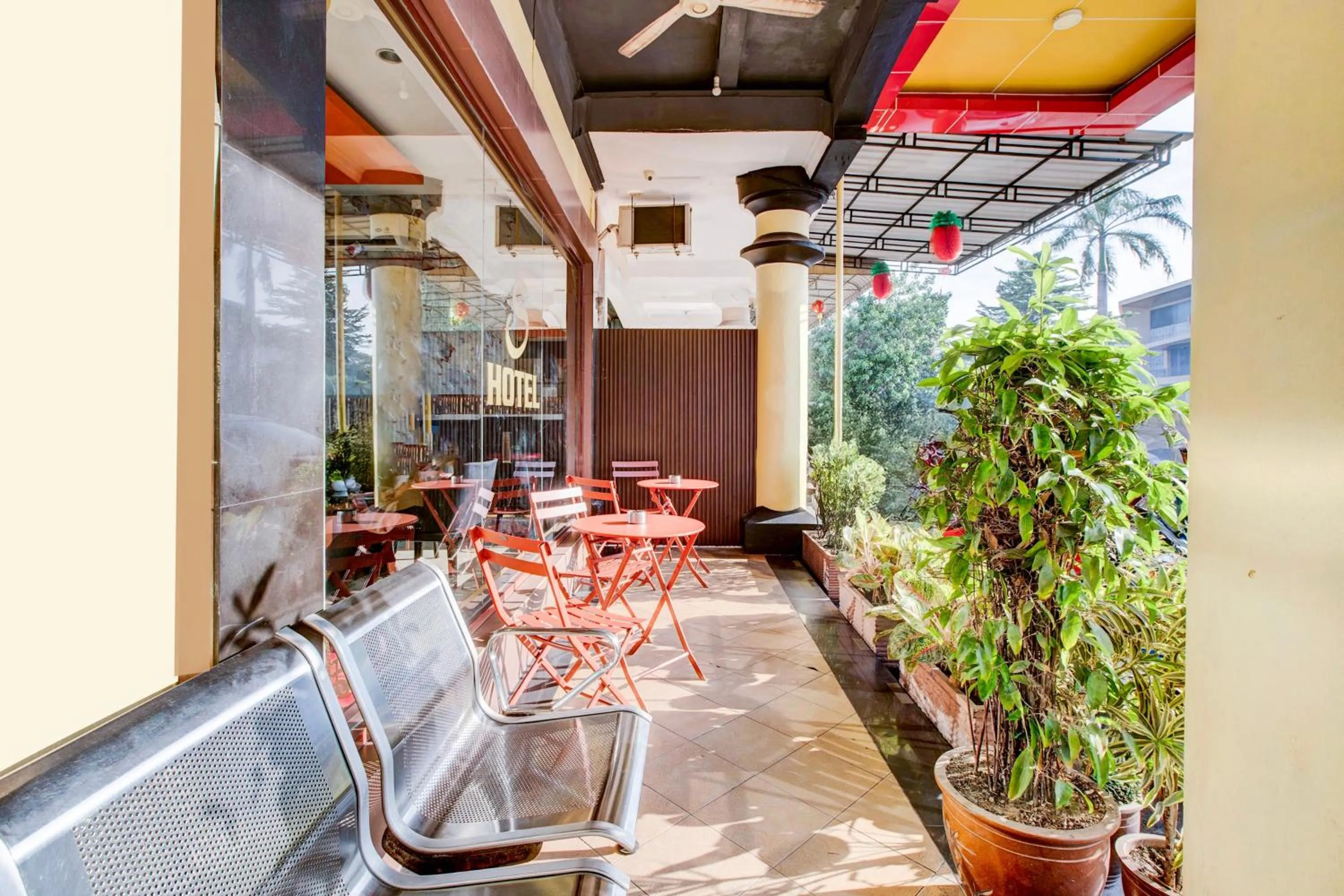 Lobby or reception in Dancenter S Hotel