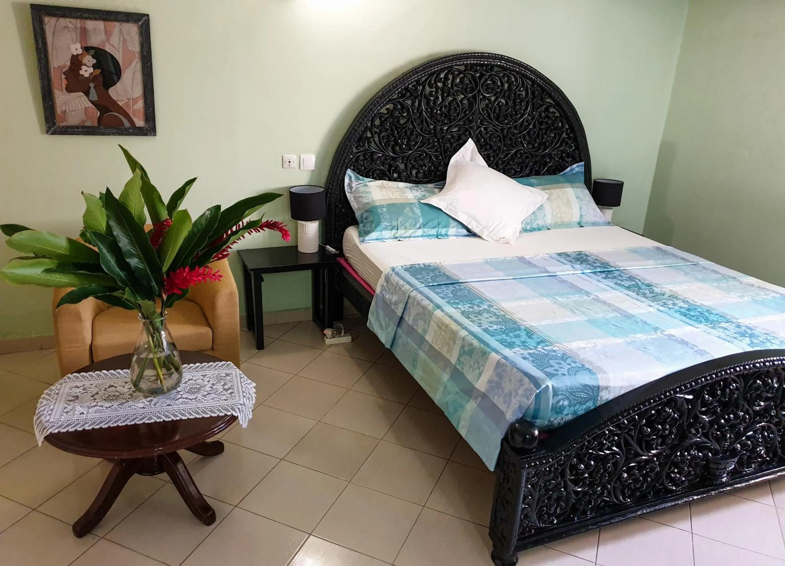 Bed in Villa Oasis Abidjan