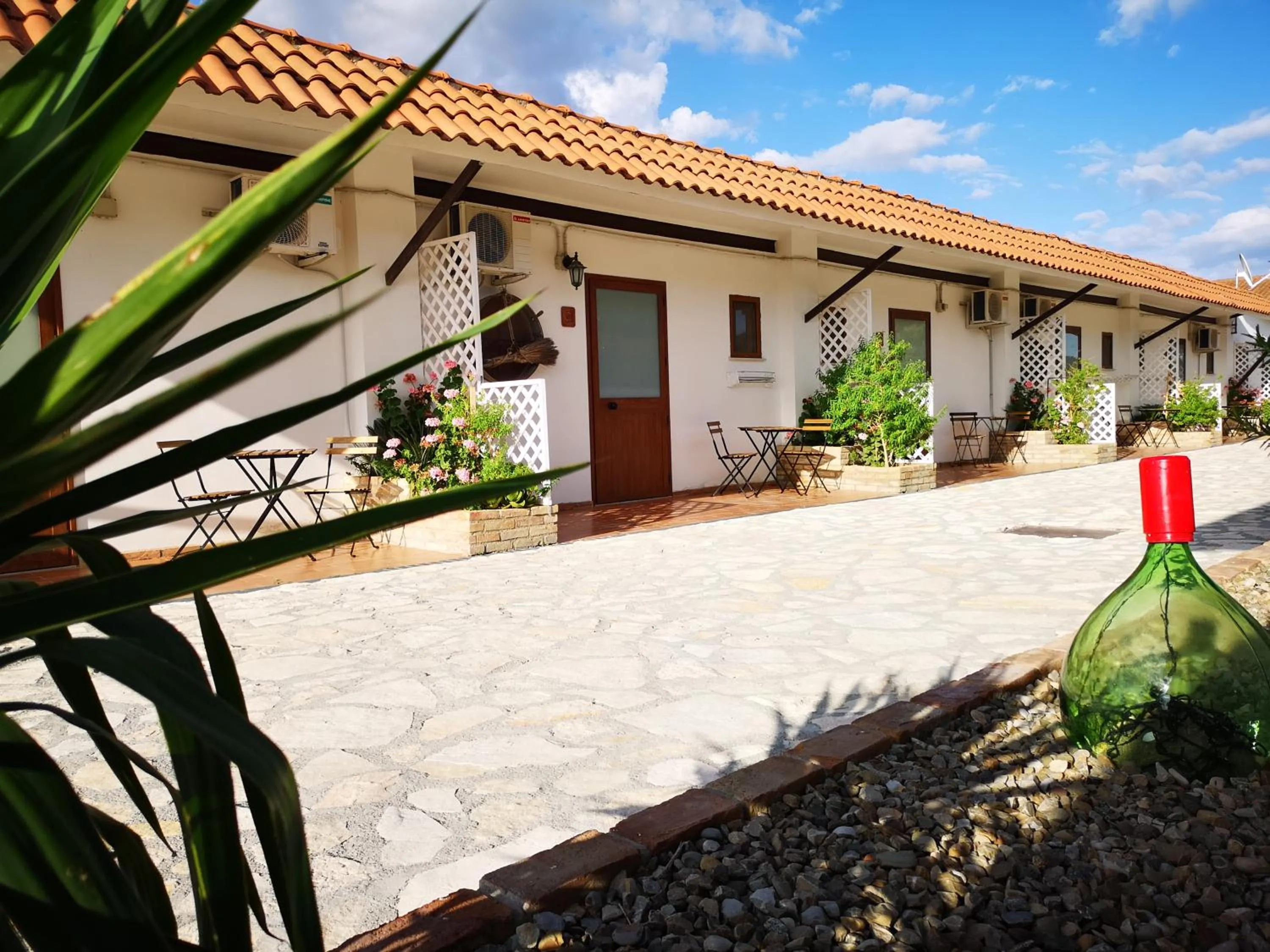 Property building in Fontana La Pietra